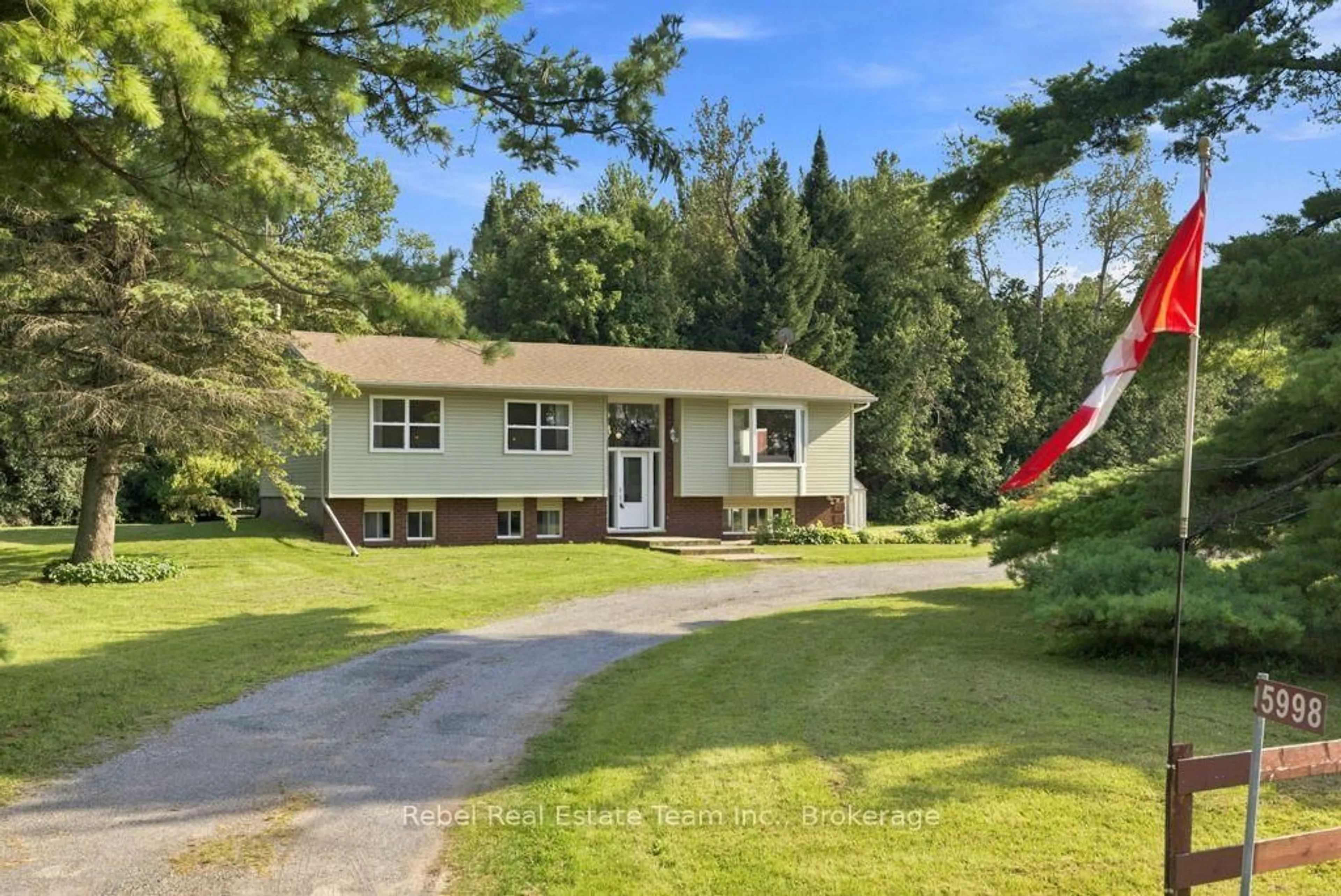 Home with vinyl exterior material, street for 5998 County Rd 65, Port Hope Ontario L1A 3V5