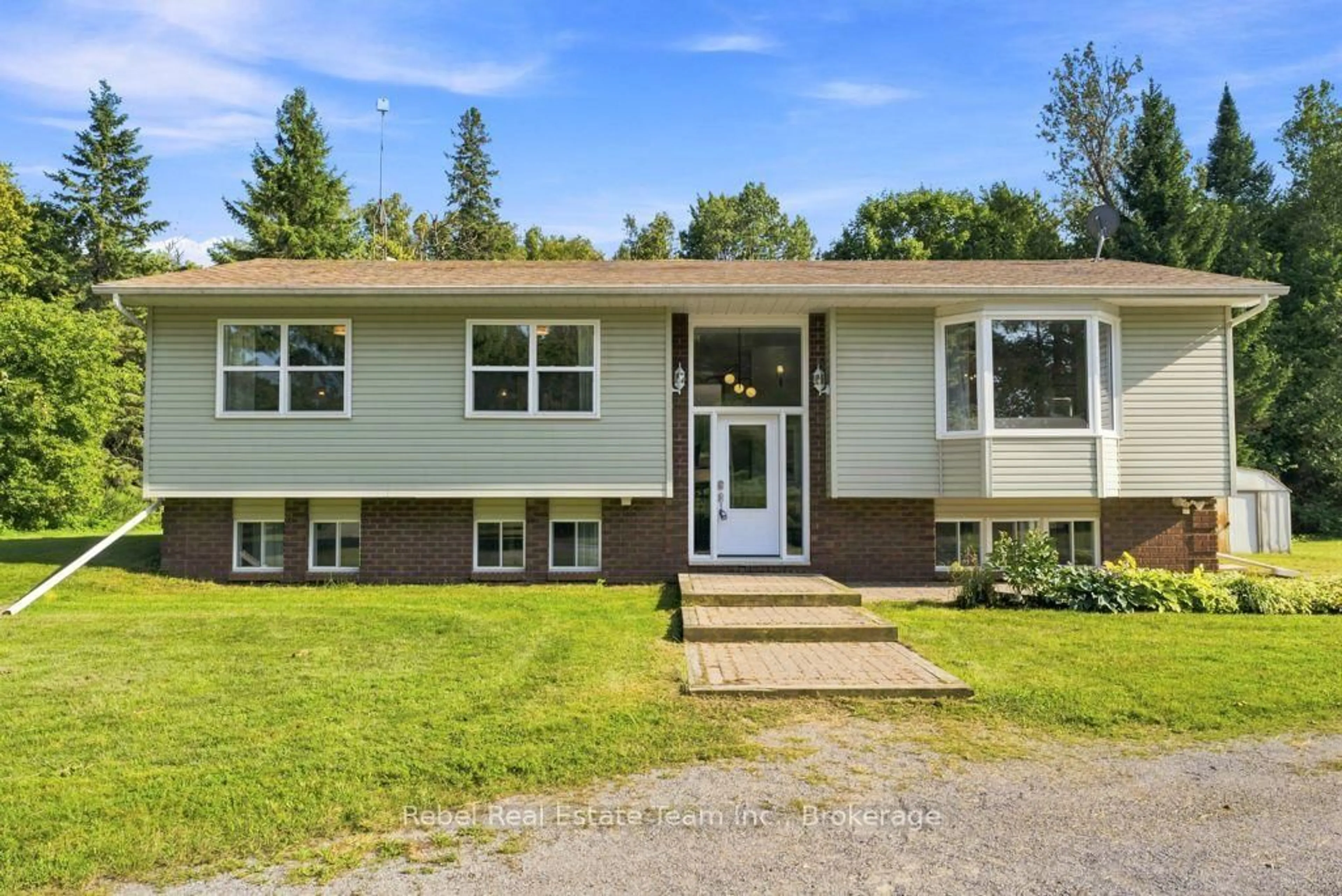 Home with vinyl exterior material, street for 5998 County Rd 65, Port Hope Ontario L1A 3V5