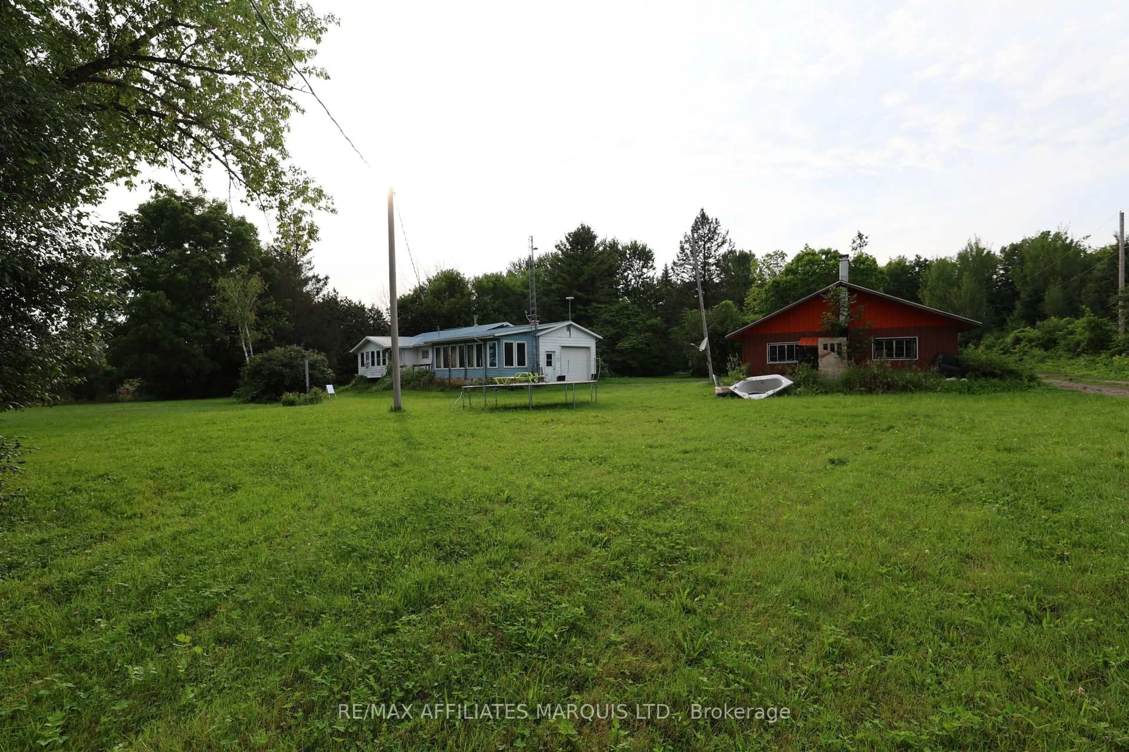 A pic from outside/outdoor area/front of a property/back of a property/a pic from drone, unknown for 19442 Kenyon Conc 8 Rd, North Glengarry Ontario K0C 1A0