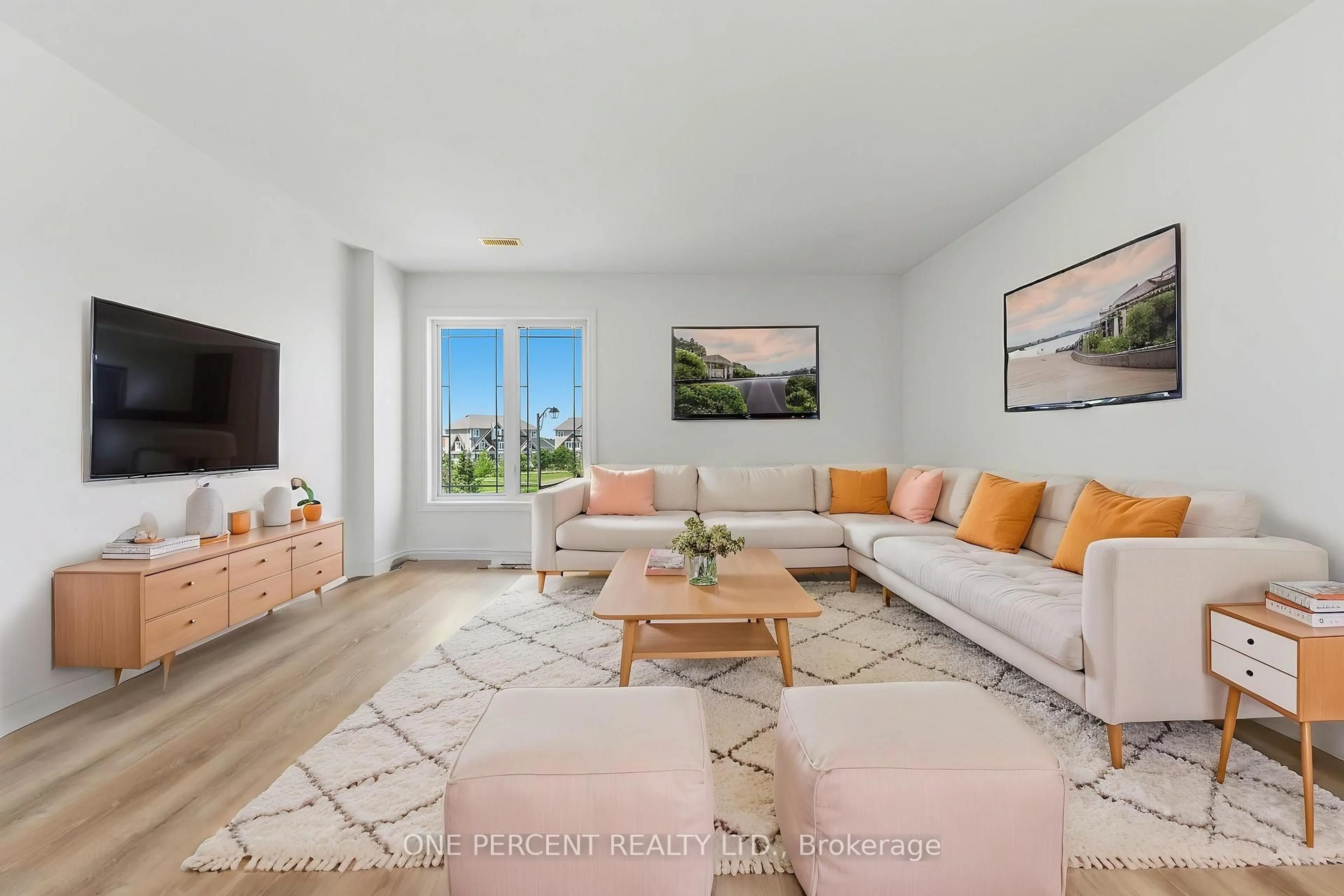Living room with furniture, unknown for 610 LAKERIDGE Dr, Ottawa Ontario K4A 0H4
