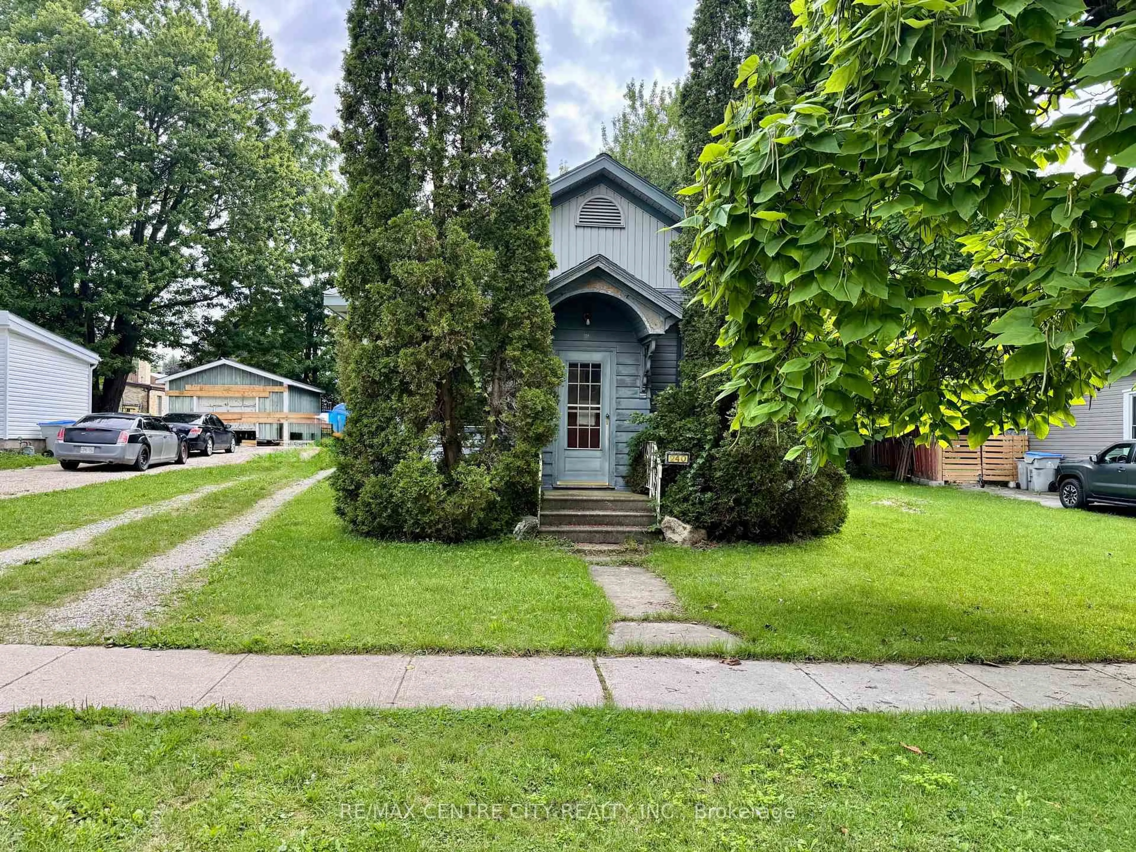 A pic from outside/outdoor area/front of a property/back of a property/a pic from drone, street for 240 King St, Lucan Biddulph Ontario N0M 1V0