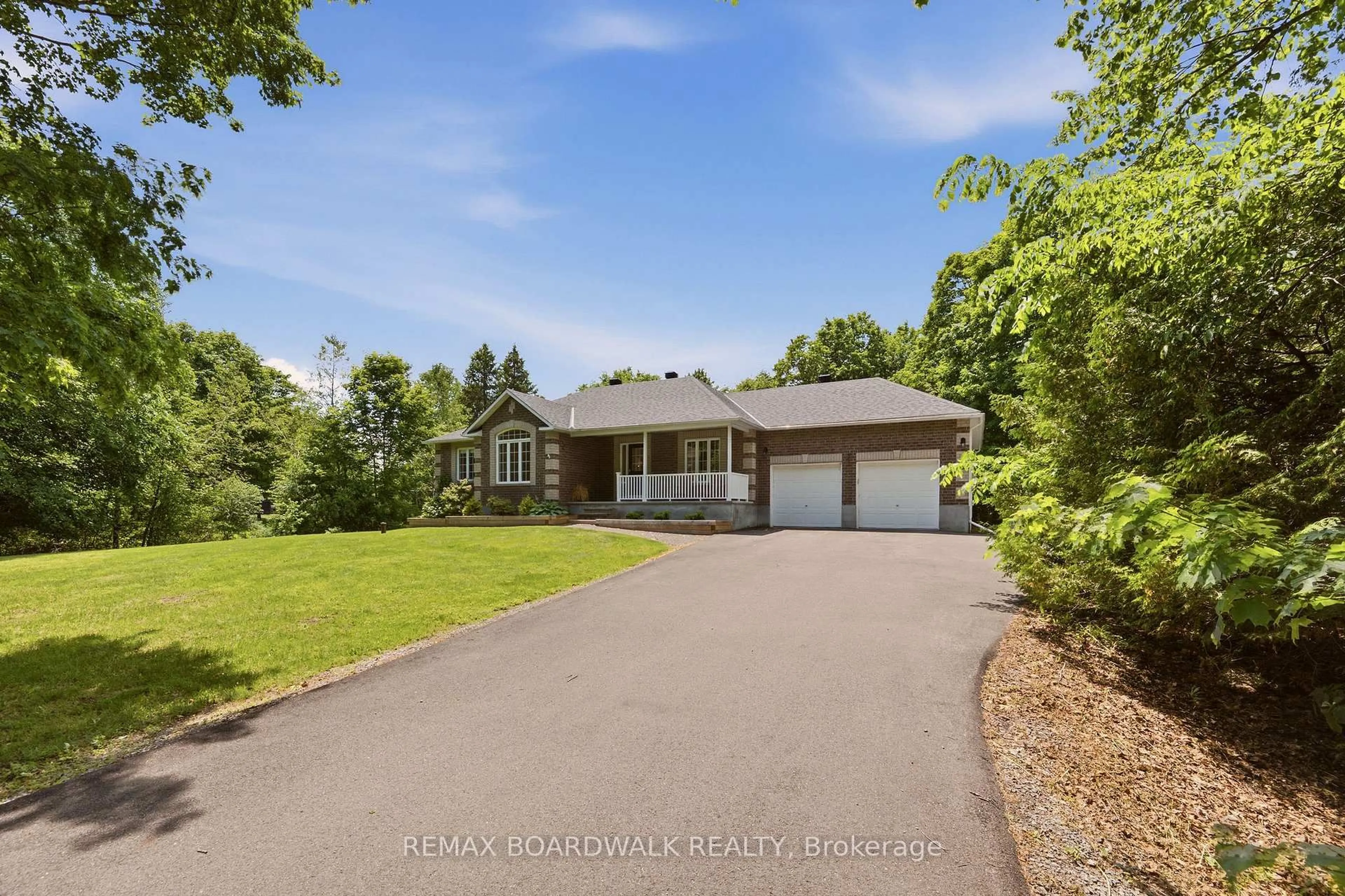 A pic from outside/outdoor area/front of a property/back of a property/a pic from drone, water/lake/river/ocean view for 289 Timberwood Dr, Carleton Place Ontario K7C 3P2