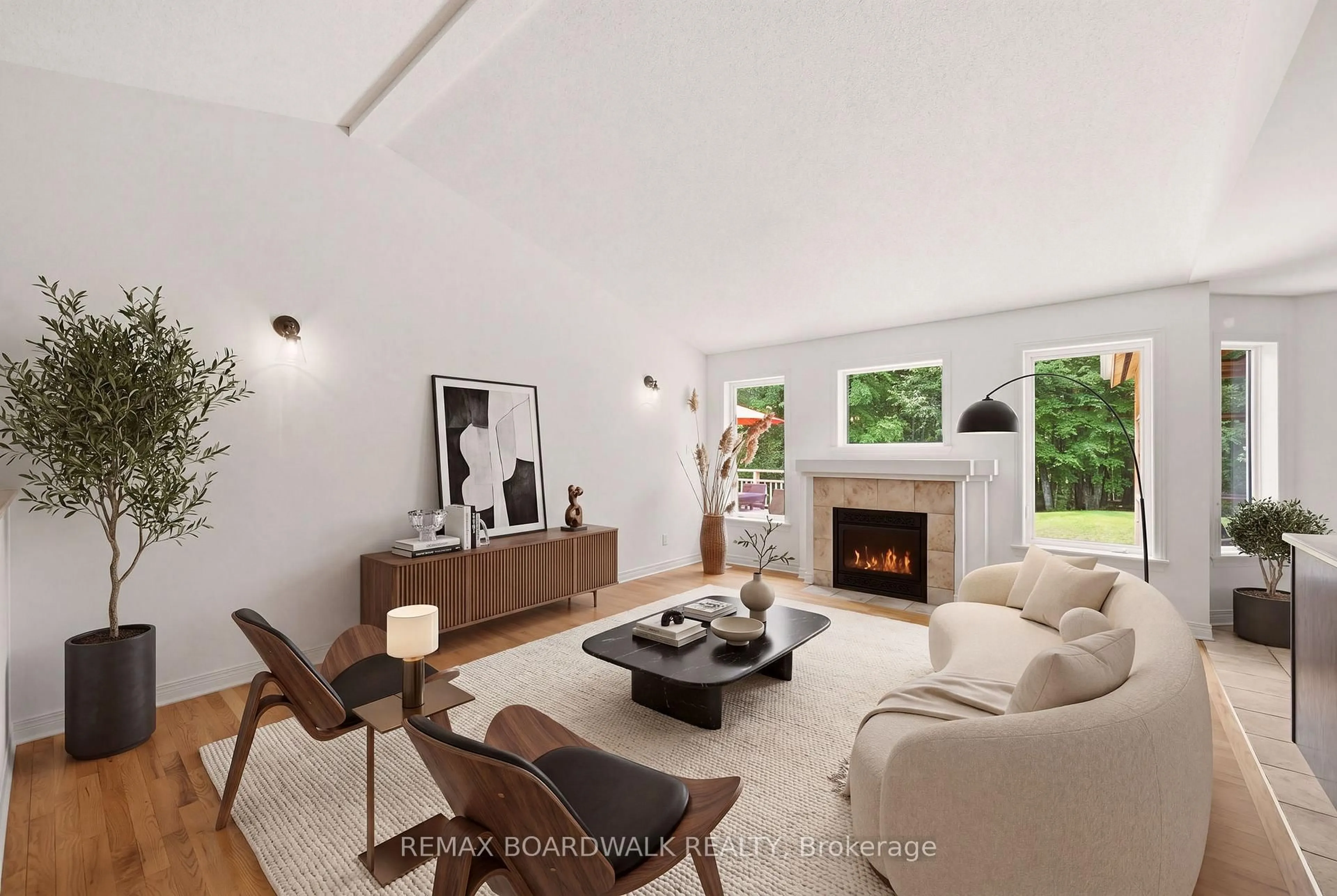 Living room with furniture, unknown for 289 Timberwood Dr, Carleton Place Ontario K7C 3P2