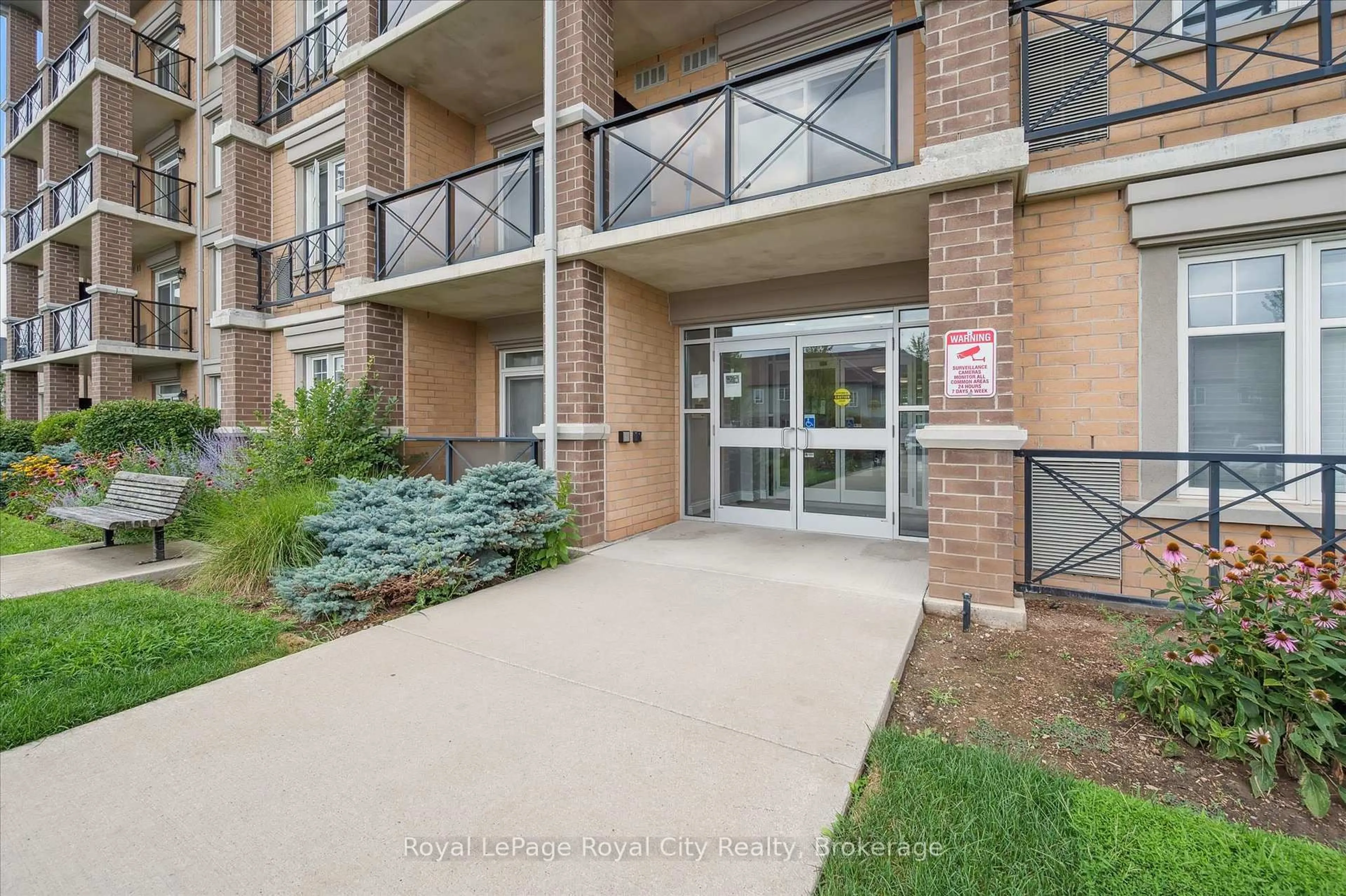 Unknown for 2 Colonial Dr #403, Guelph Ontario N1L 0K8
