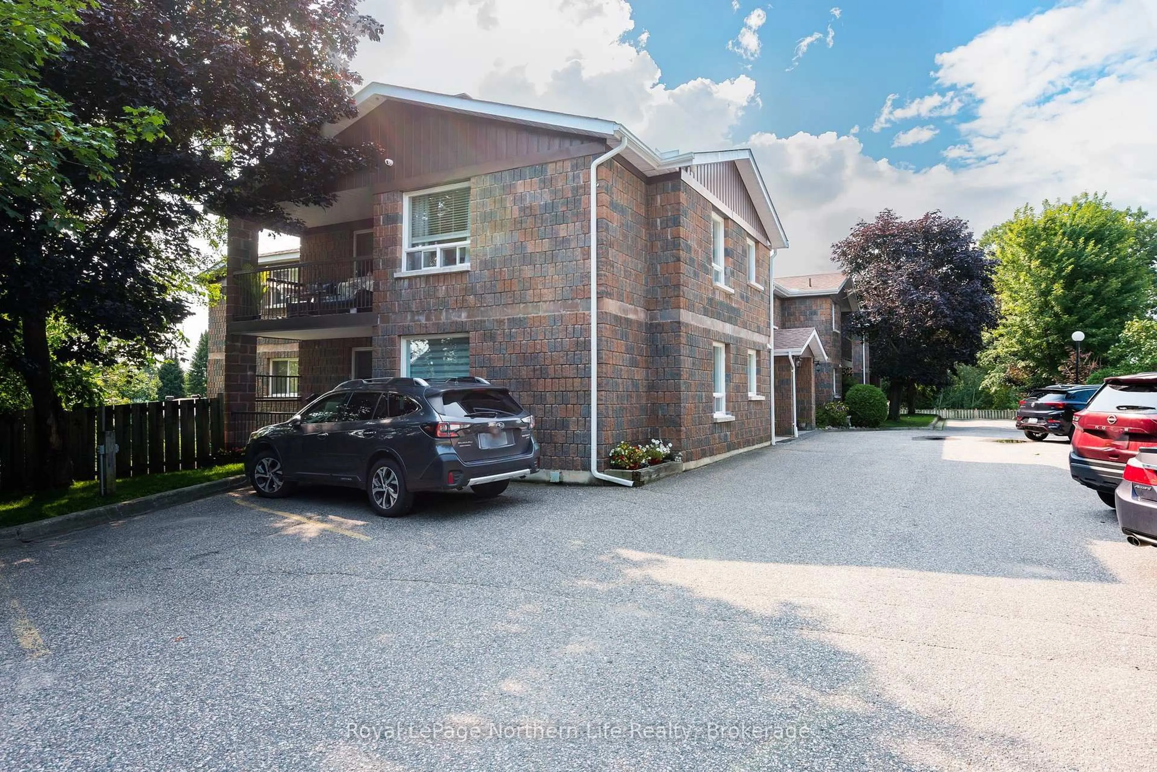 A pic from outside/outdoor area/front of a property/back of a property/a pic from drone, street for 1425 High St #204, North Bay Ontario P1B 9N3