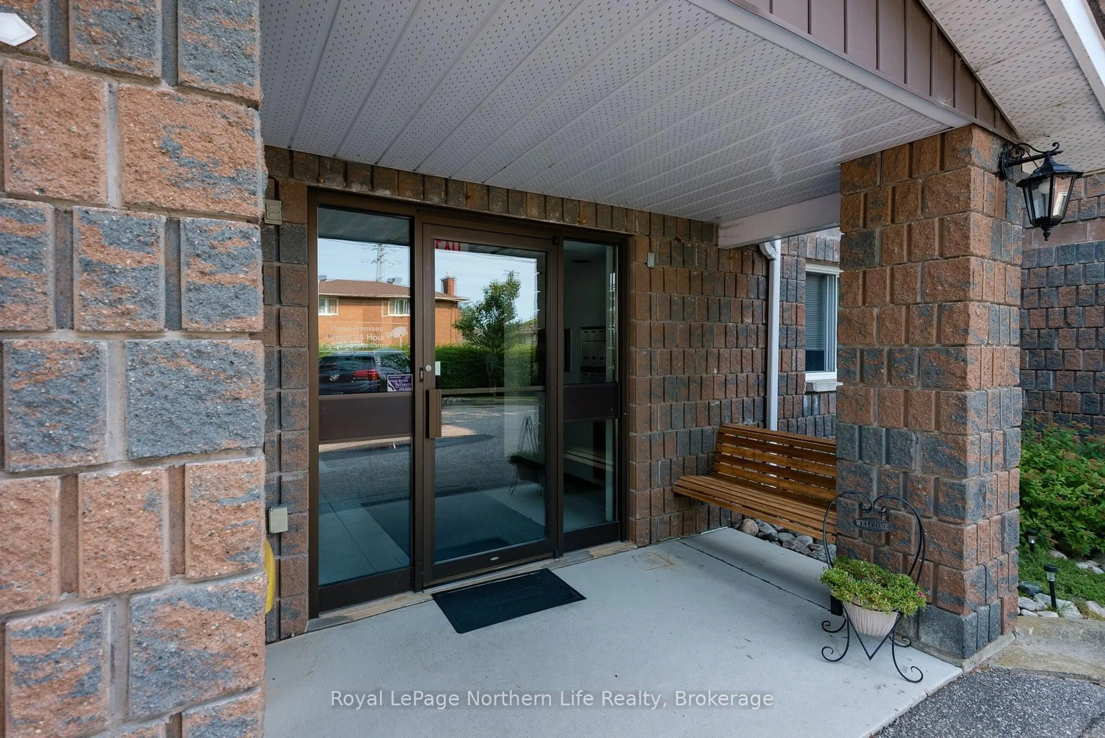 Unknown for 1425 High St #204, North Bay Ontario P1B 9N3
