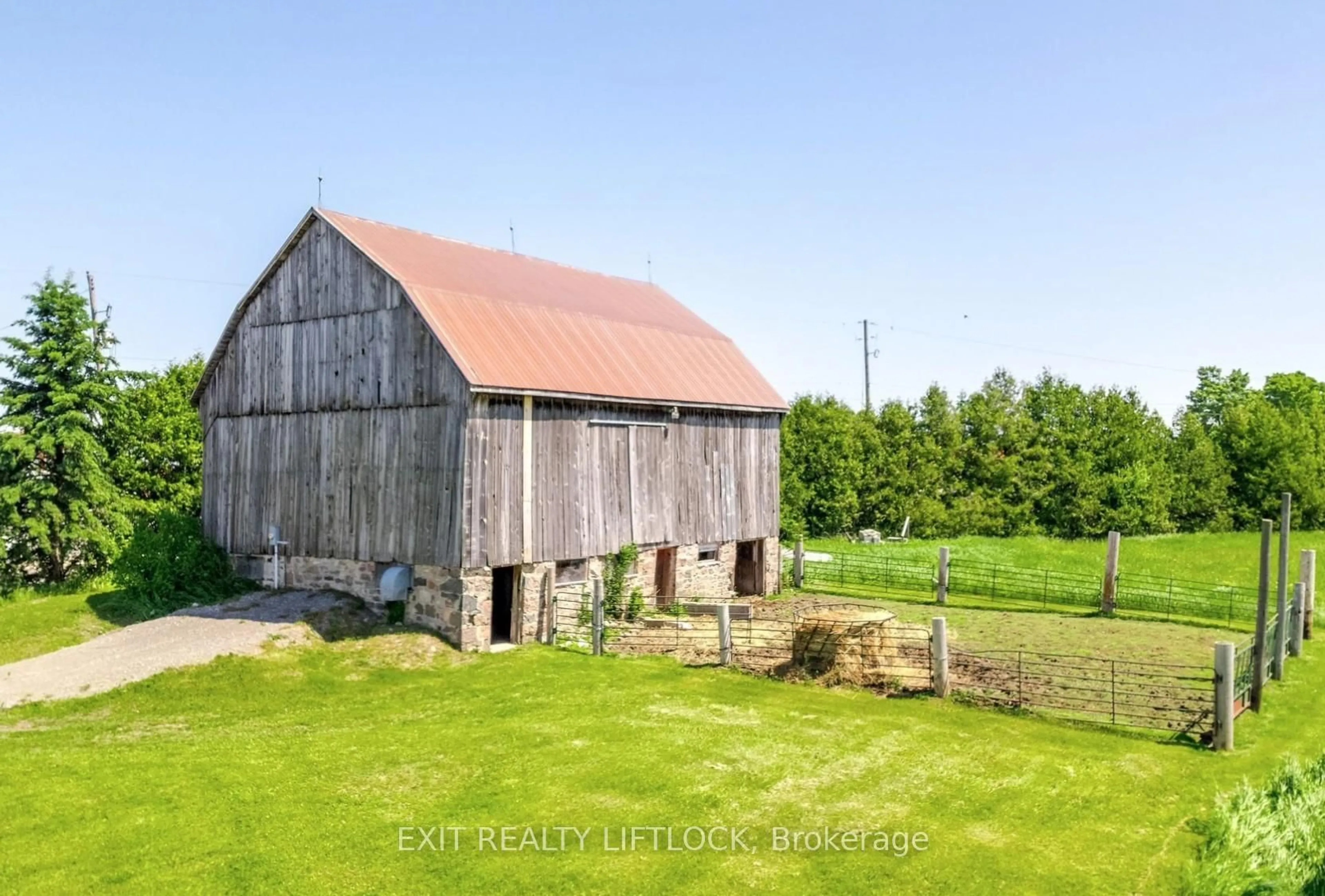 Shed for 4922 Highway 7, Kawartha Lakes Ontario K0L 2W0
