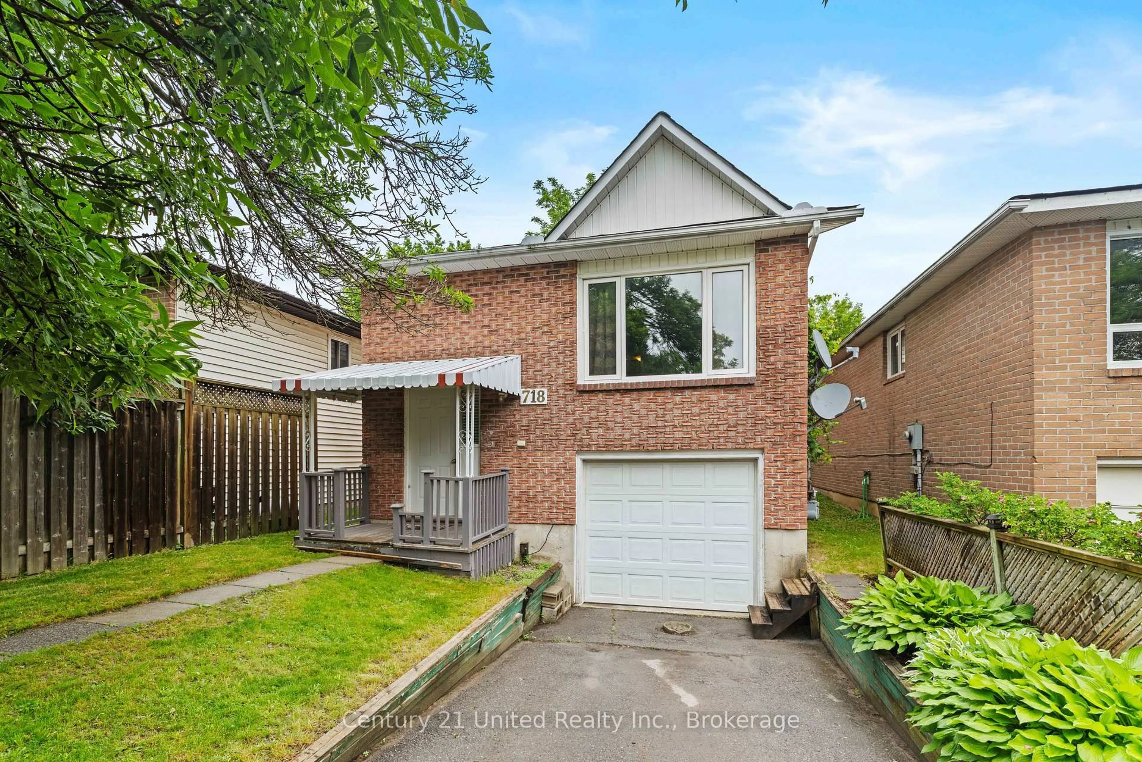 Home with brick exterior material, street for 718 Mountain Ash Rd, Peterborough Ontario K9J 8K1