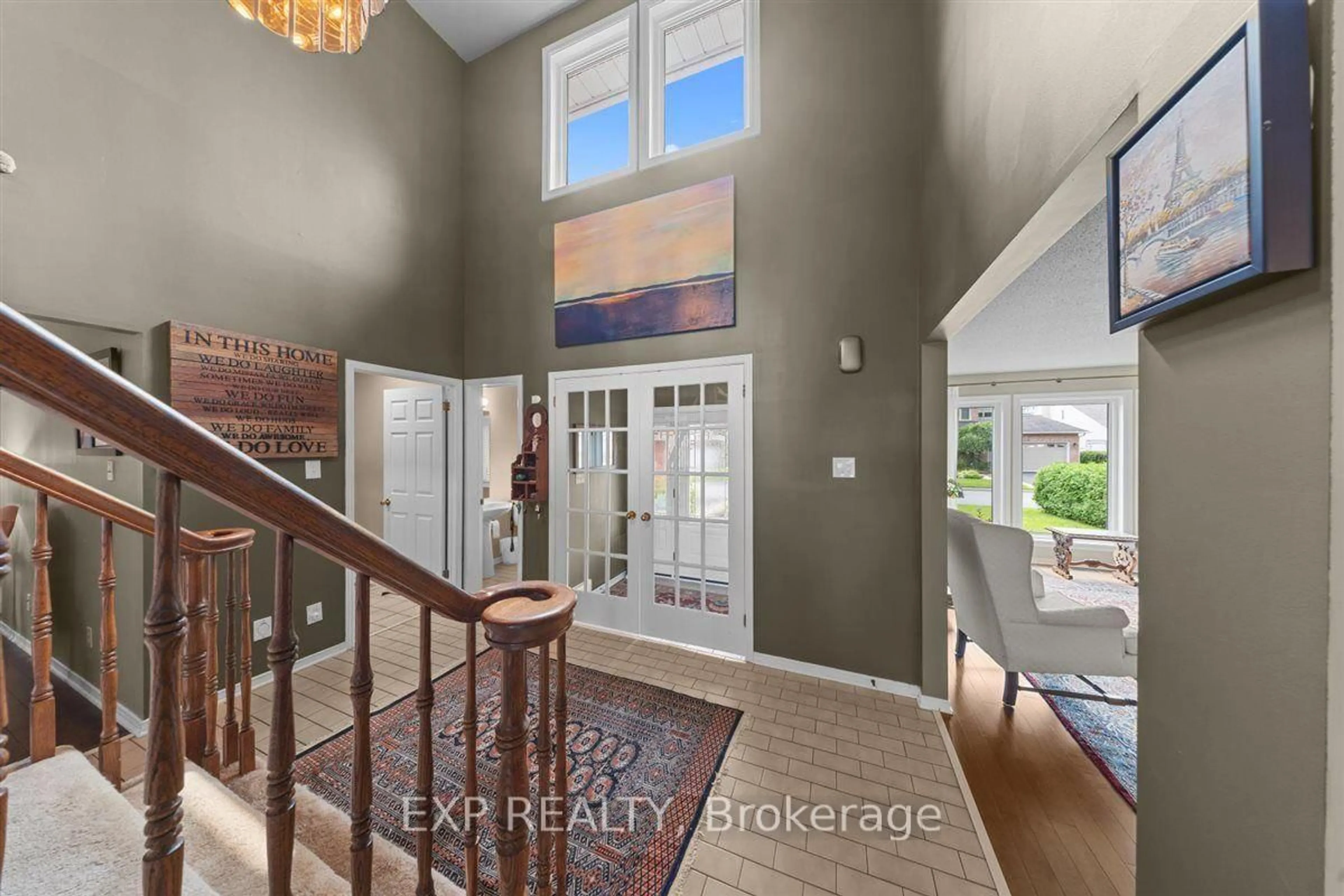 Indoor entryway for 2719 Wyldewood St, Ottawa Ontario K1T 2S1