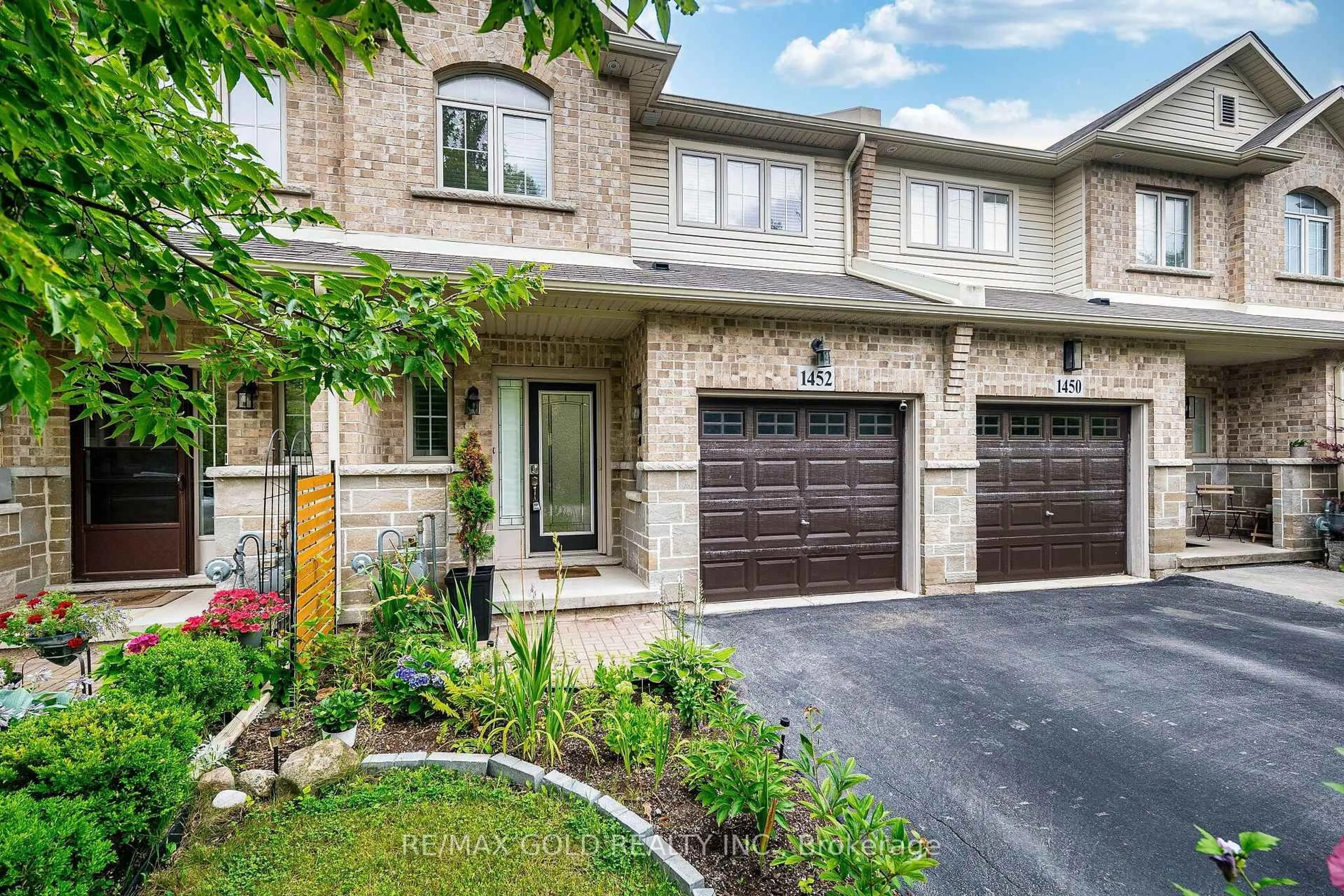 Home with brick exterior material, street for 1452 Baseline Rd, Hamilton Ontario L8E 0G3