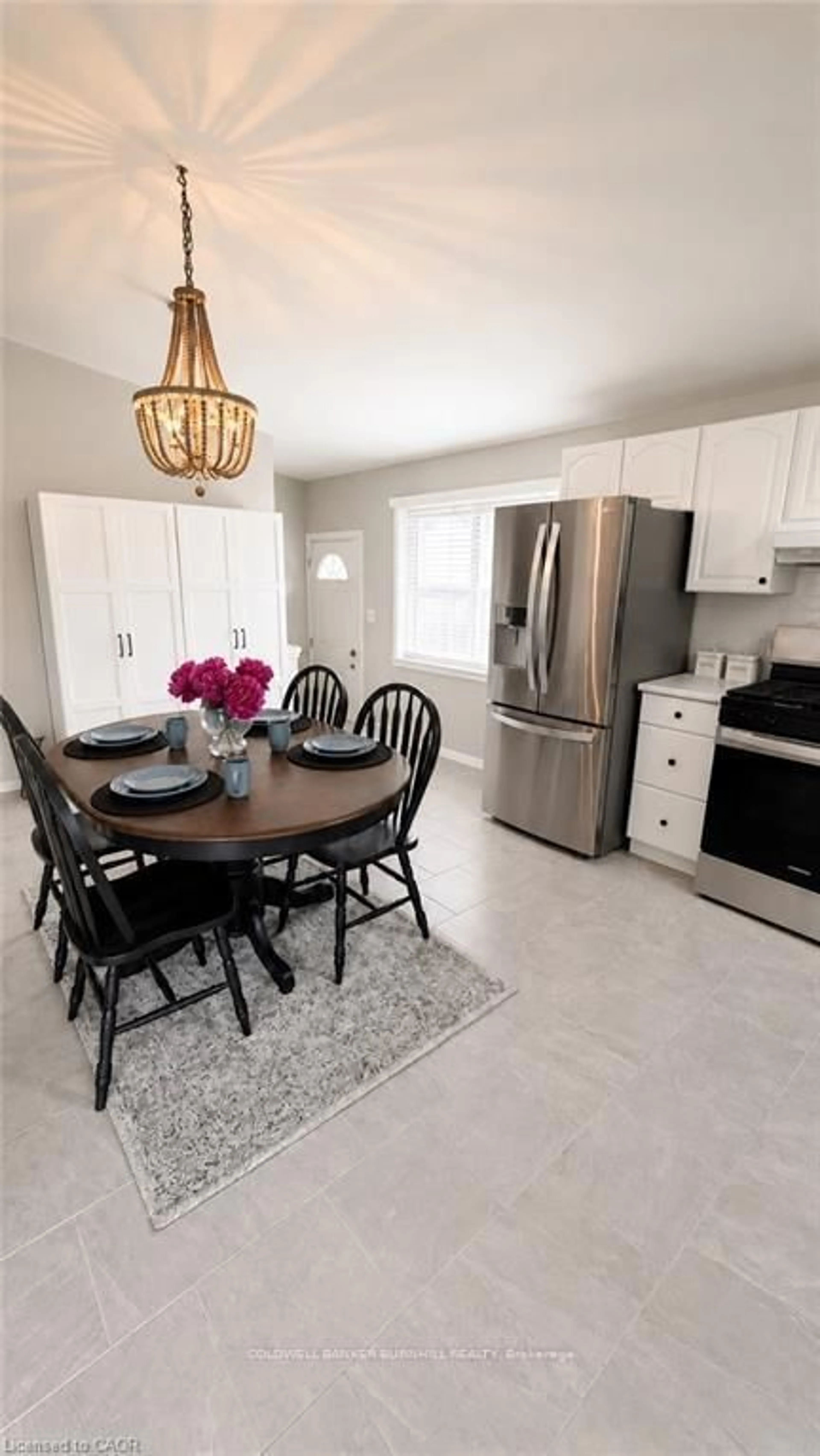 Open concept kitchen, unknown for 241 Thorner Dr, Hamilton Ontario L8V 2M6