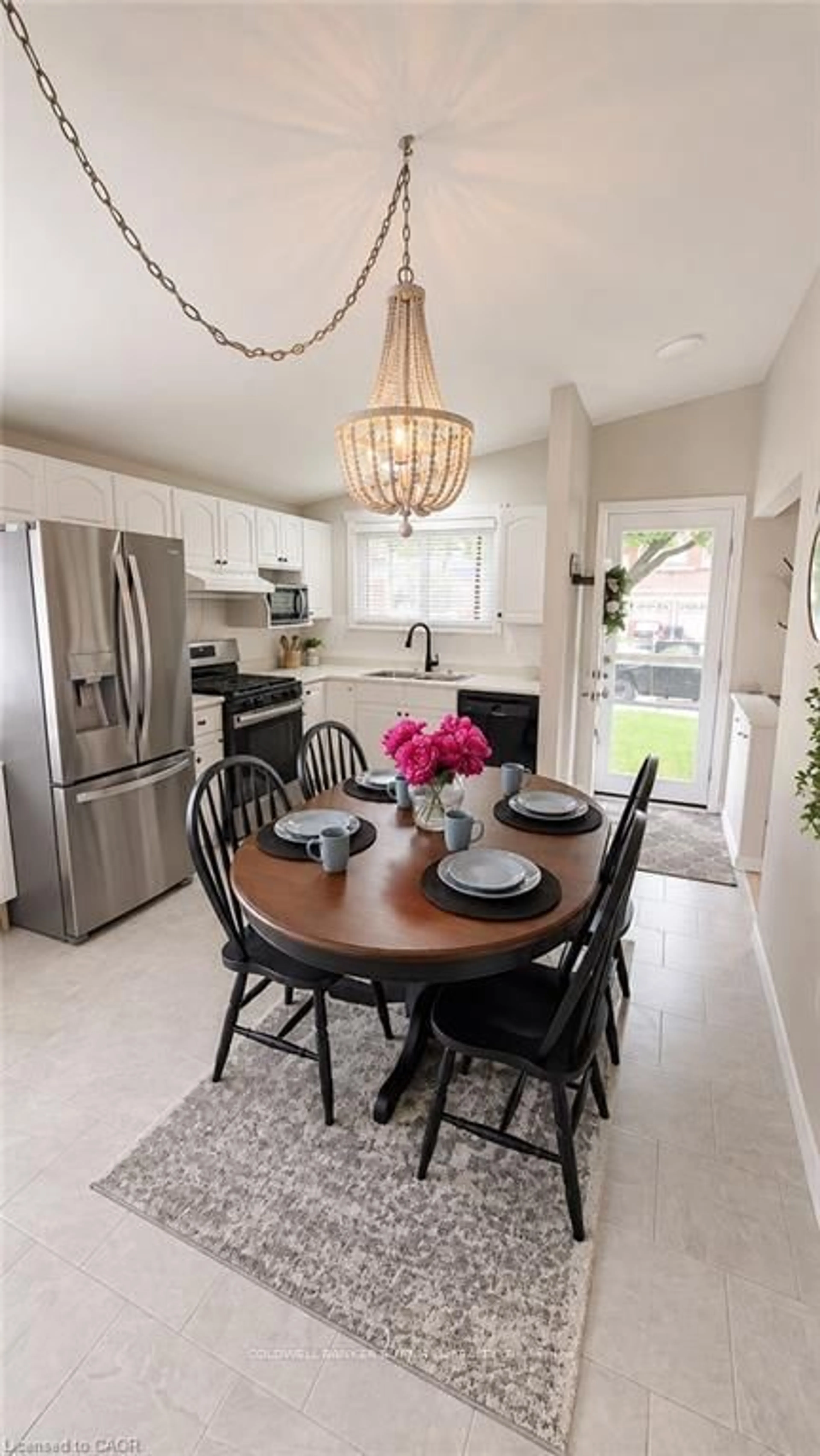 Open concept kitchen, unknown for 241 Thorner Dr, Hamilton Ontario L8V 2M6