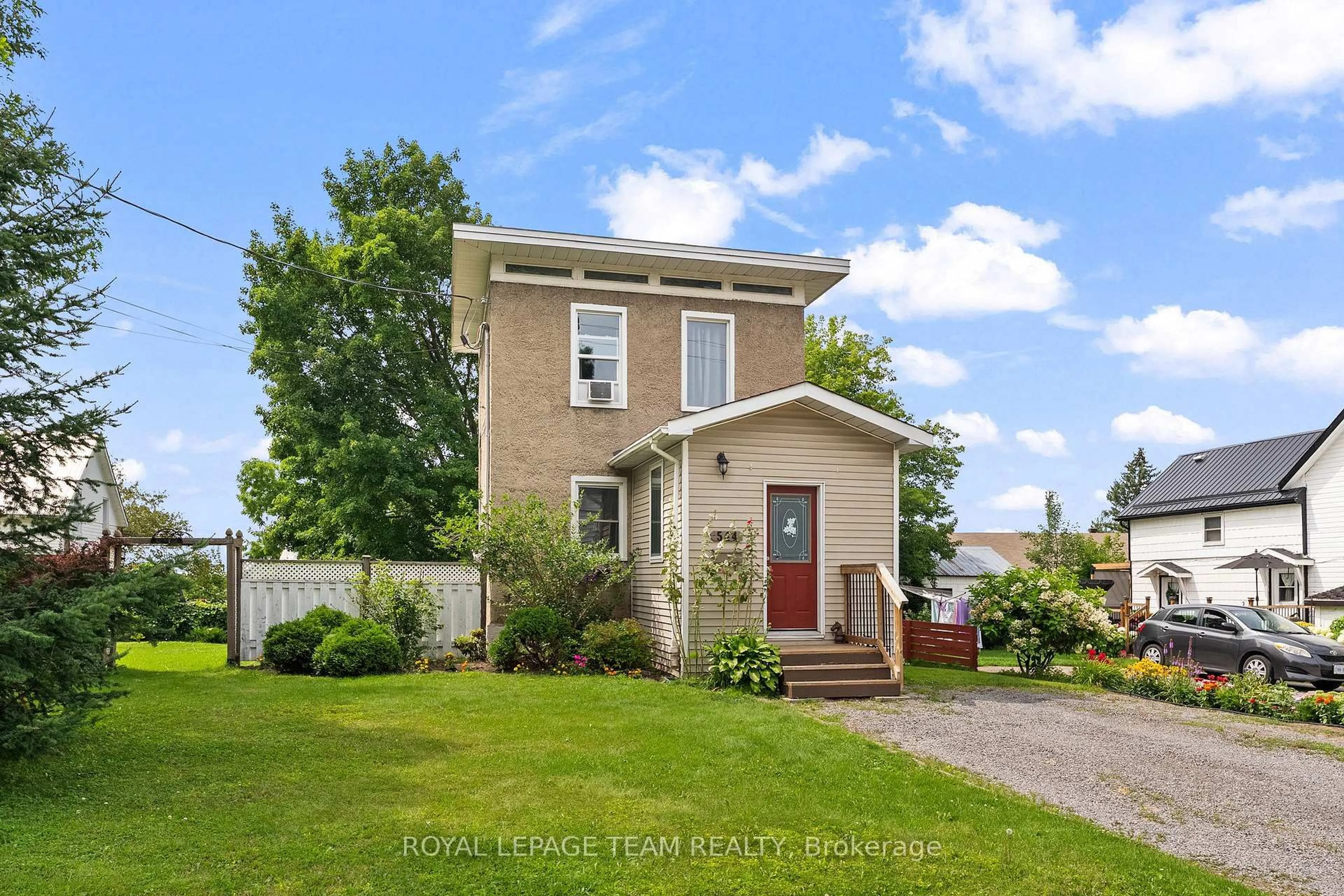 Unknown for 544 MACKAY St, Pembroke Ontario K8A 1E6