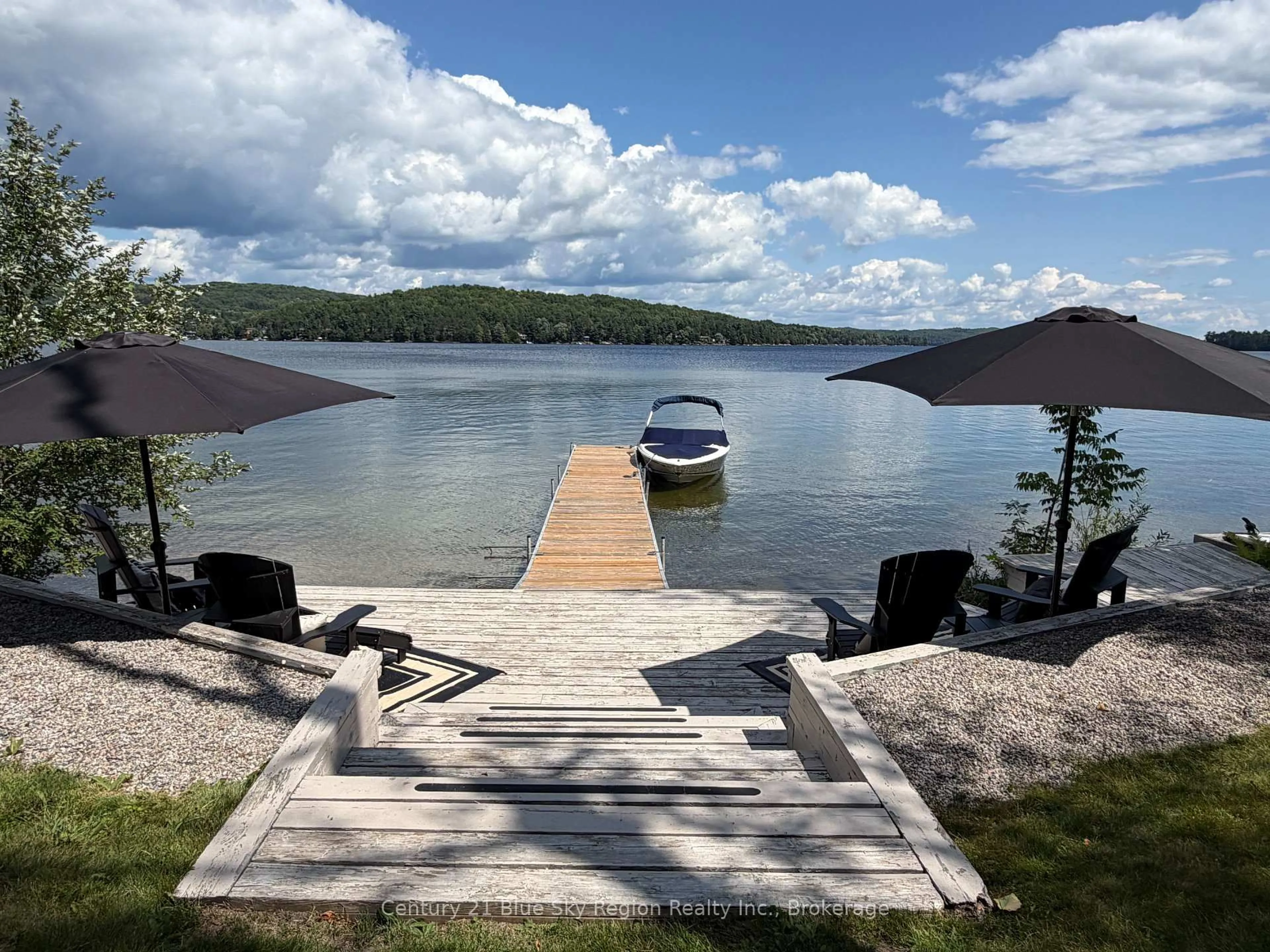 Patio, water/lake/river/ocean view for 356 LAKESIDE Dr, North Bay Ontario P1A 3E4
