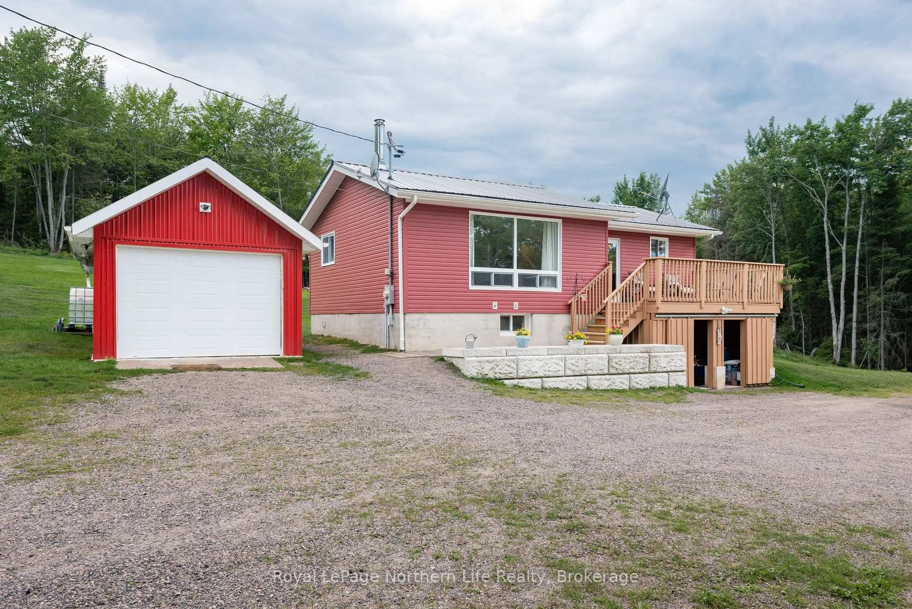A pic from outside/outdoor area/front of a property/back of a property/a pic from drone, street for 1343 Golf Course Rd, Chisholm Ontario P0H 1Z0