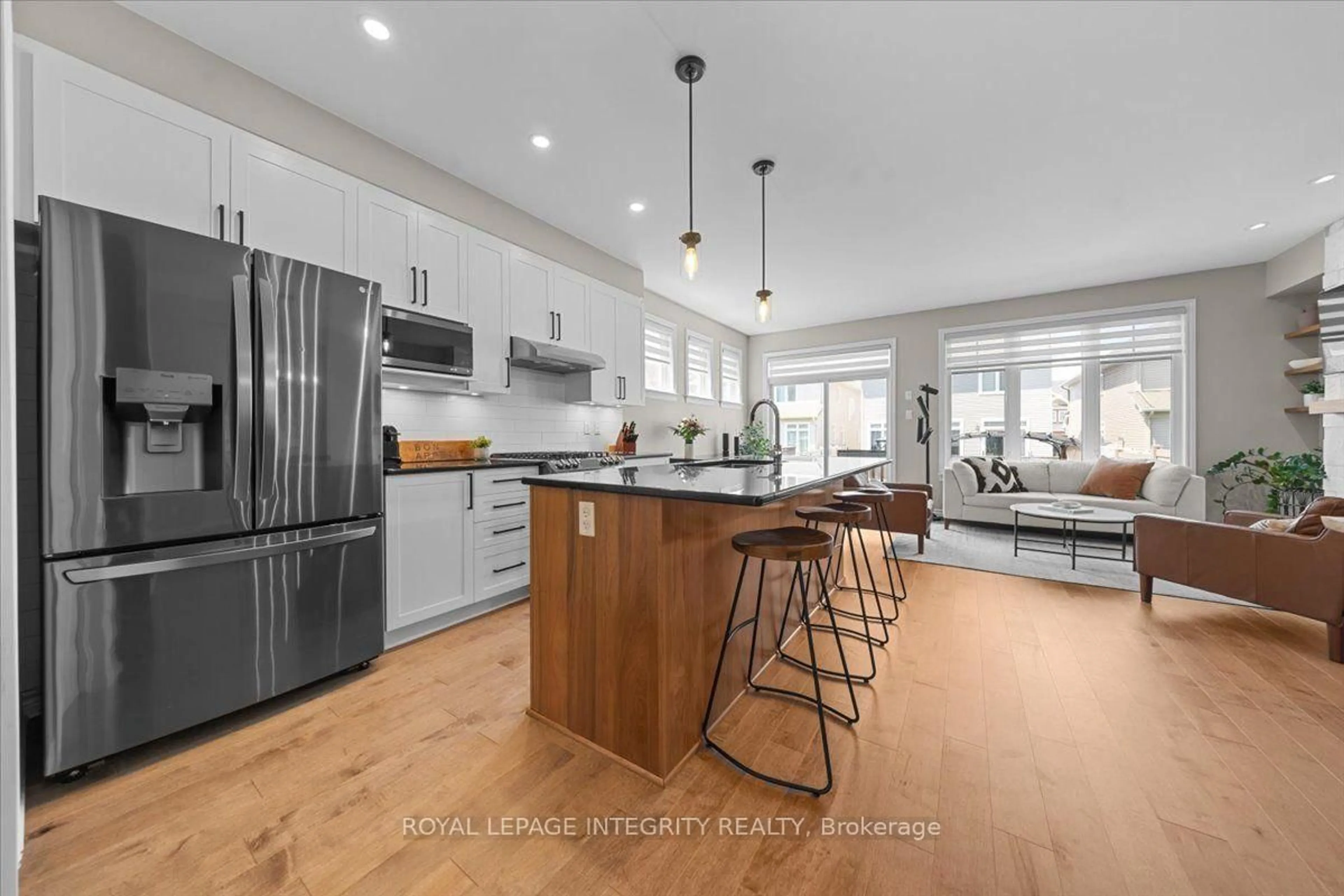 Open concept kitchen, unknown for 715 Cap Diamant Way, Ottawa Ontario K4A 1J6