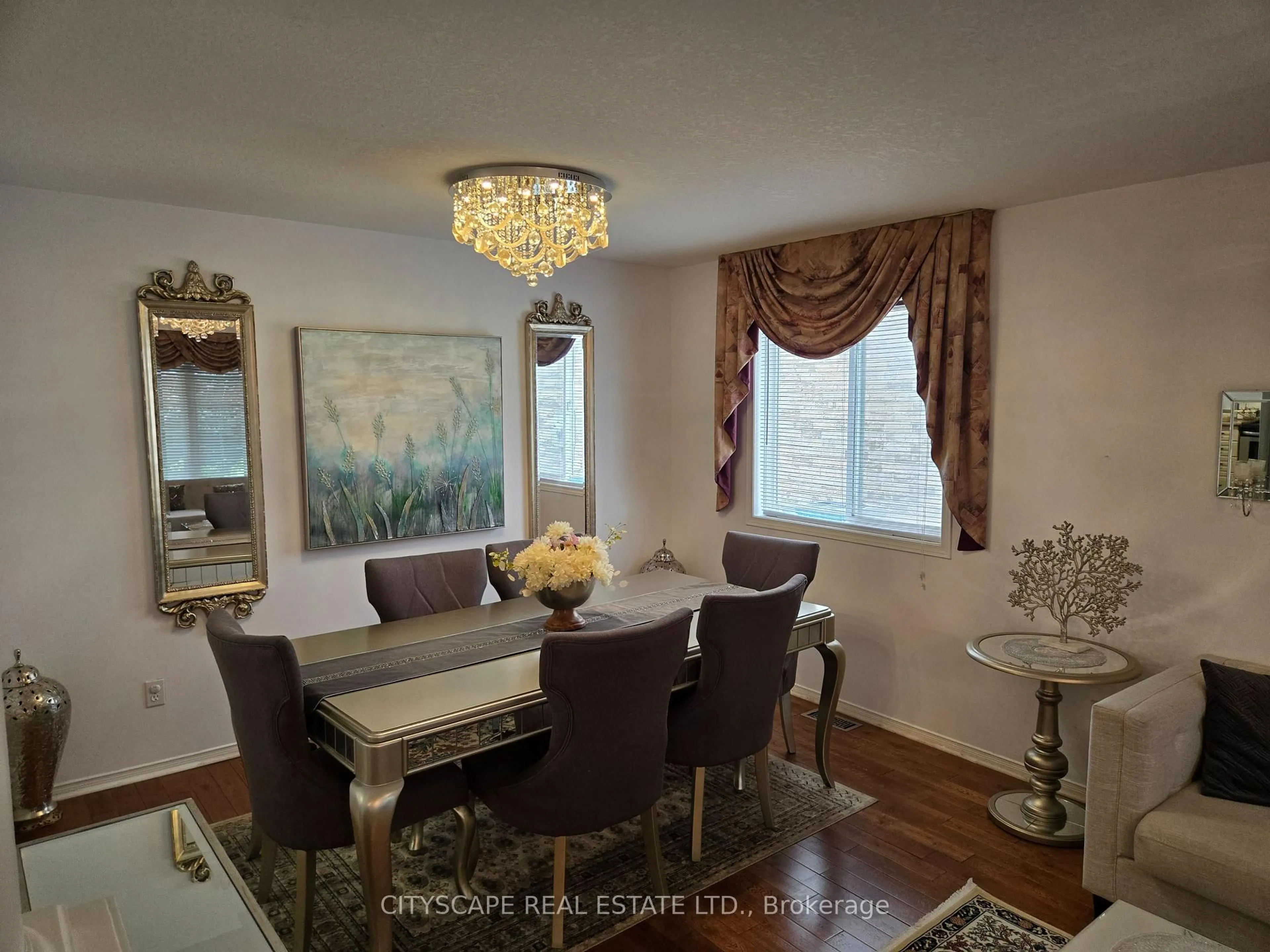 Dining room, unknown for 27 Adler Dr, Cambridge Ontario N3C 4J9