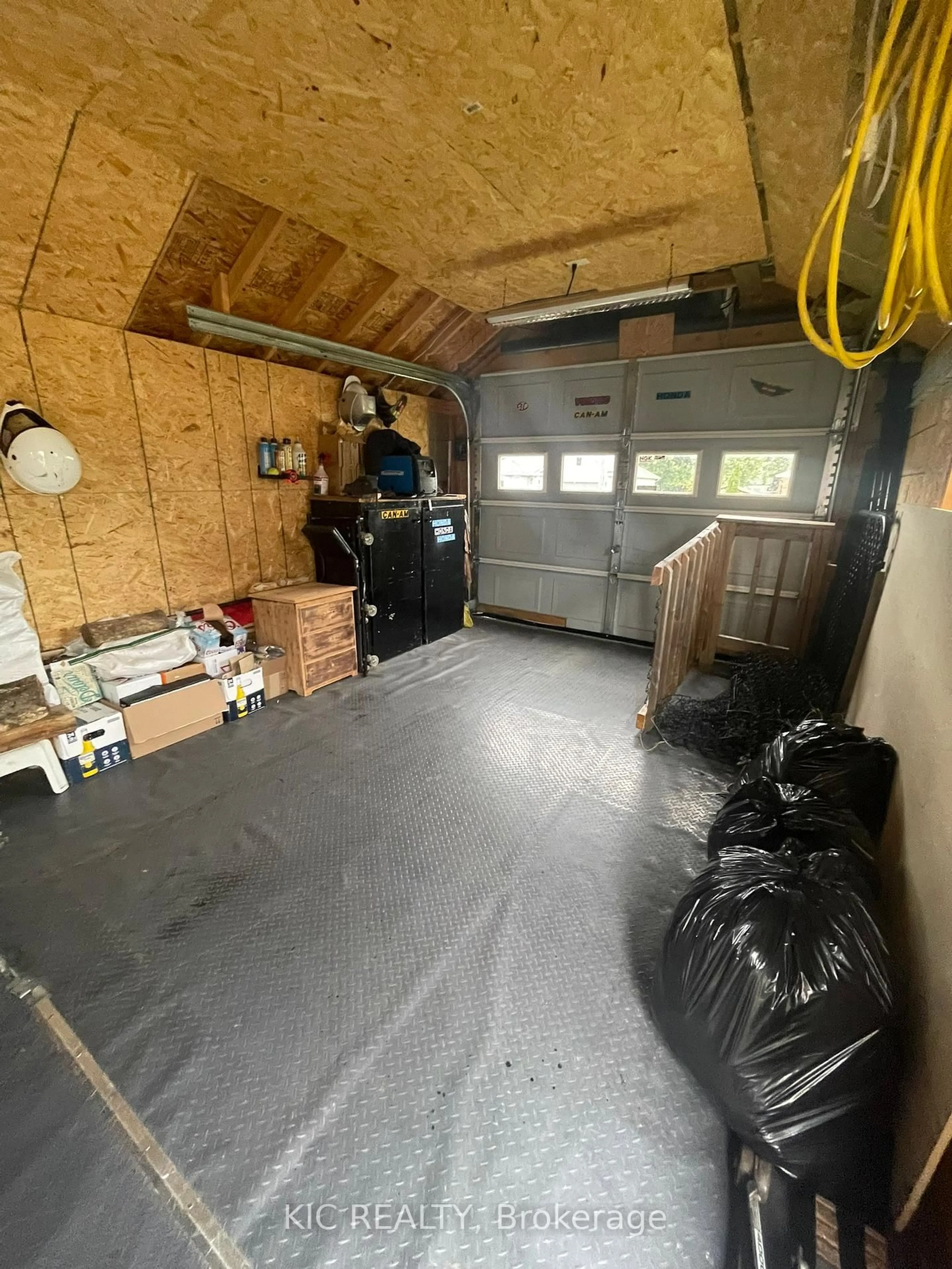 Unknown for 3 Creekside Dr, Stirling Ontario K0K 3E0
