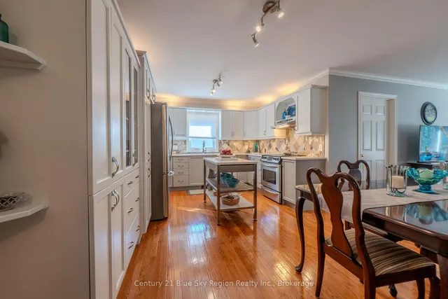 33 Golf Course Rd, Callander 4