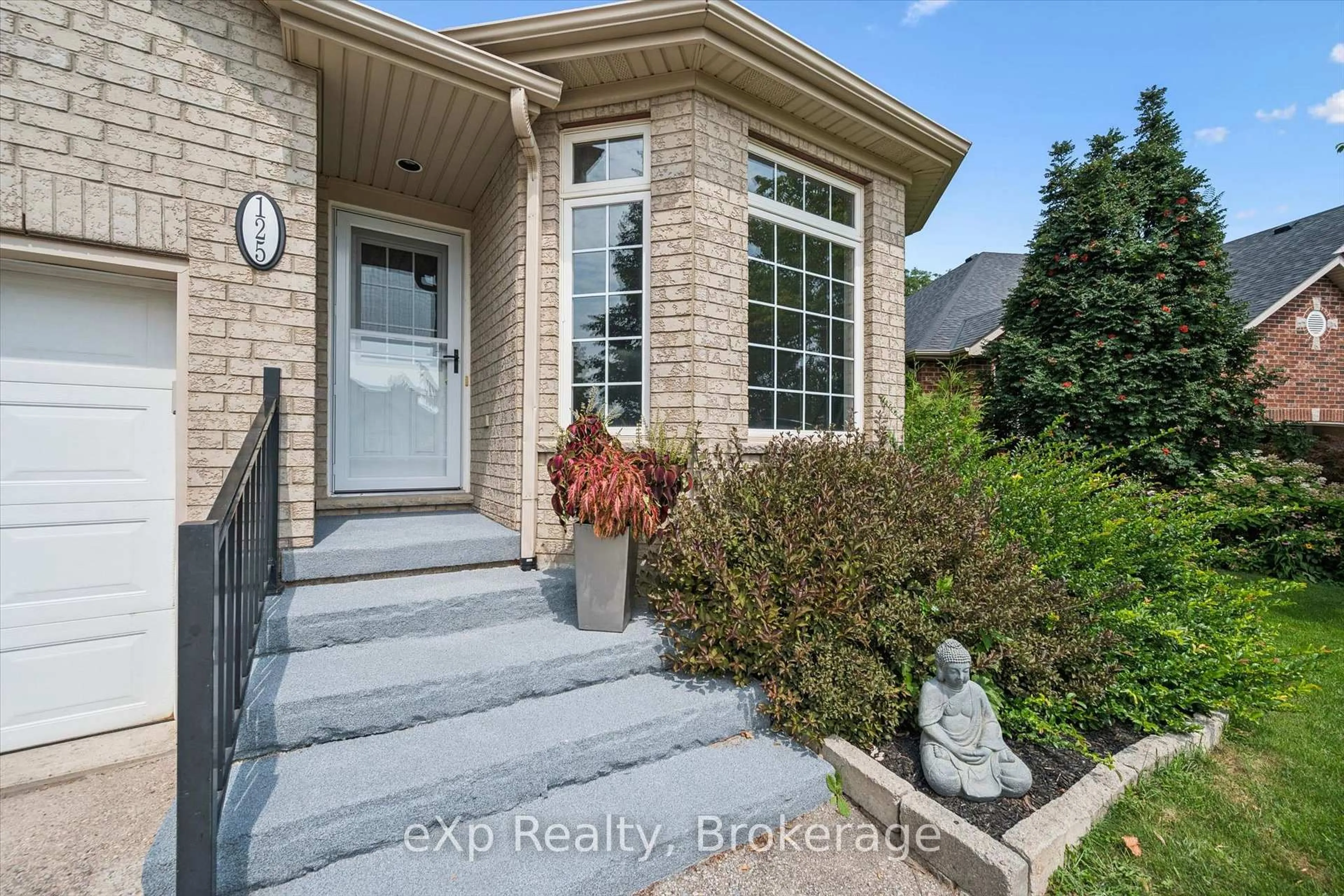 Home with brick exterior material, street for 125 Halls Dr, Centre Wellington Ontario N0B 1S0