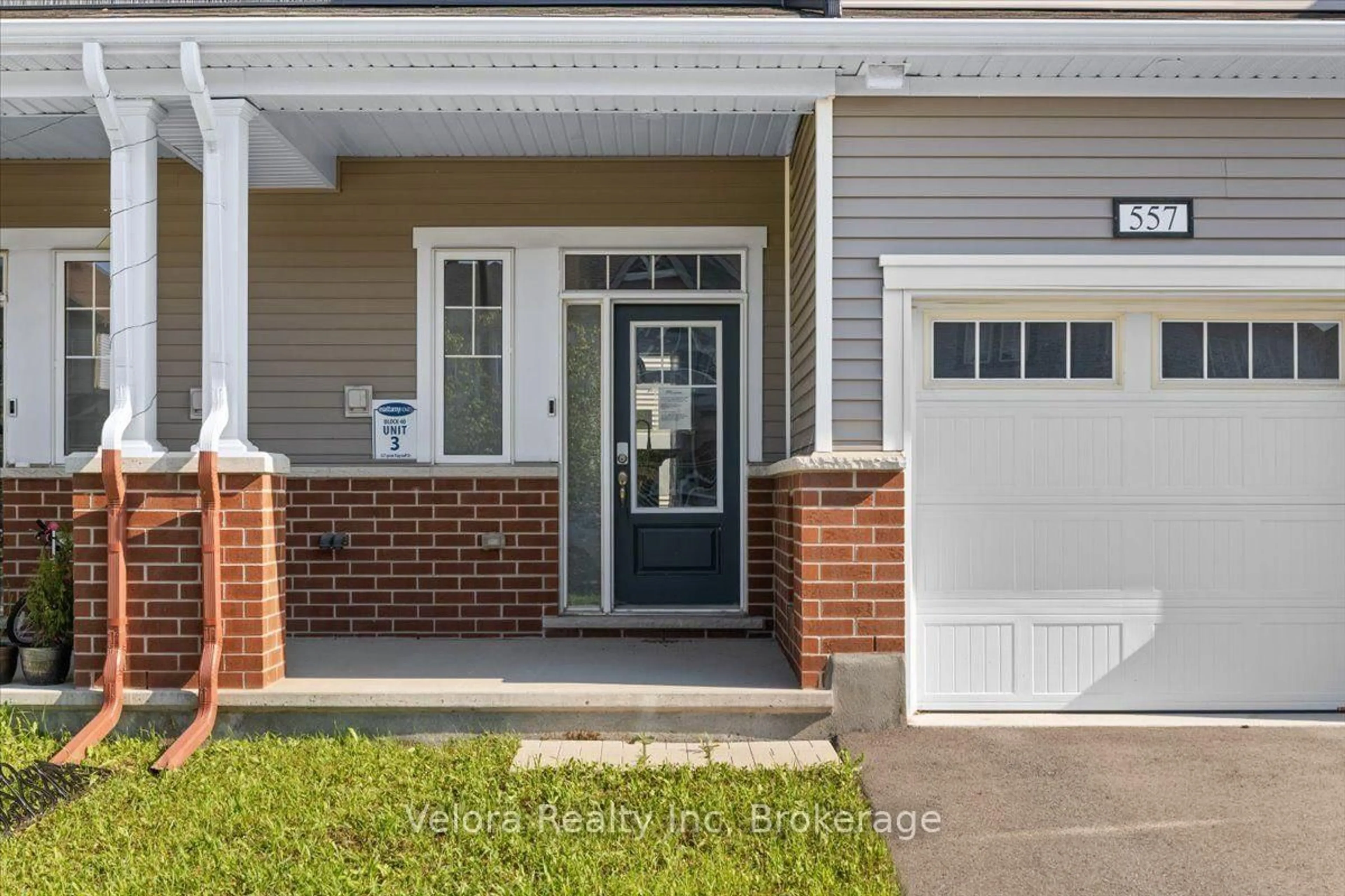 Unknown for 557 Flagstaff Dr, Ottawa Ontario K2J 7B3