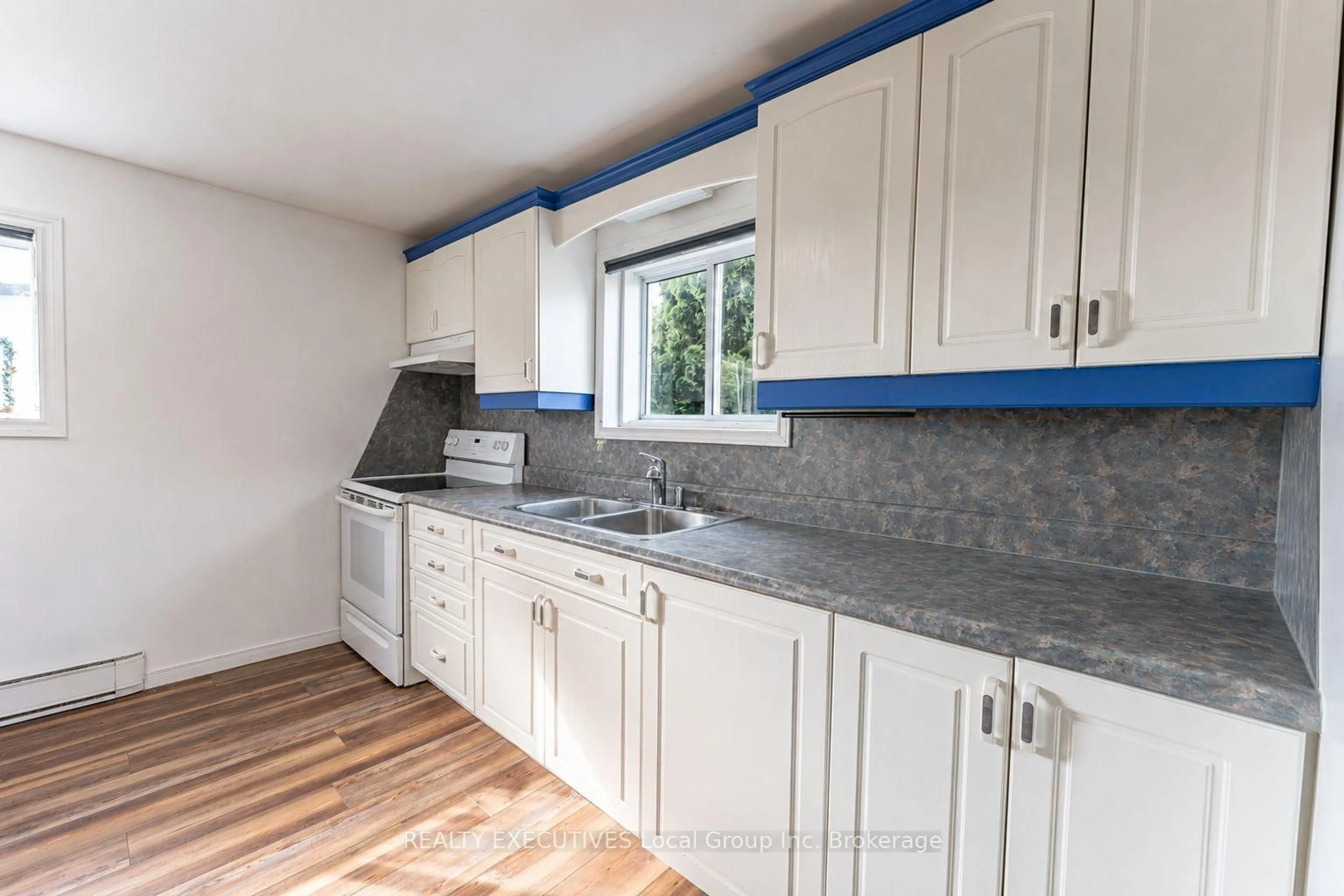 Standard kitchen, unknown for 44 Principal St, West Nipissing Ontario P0H 2M0