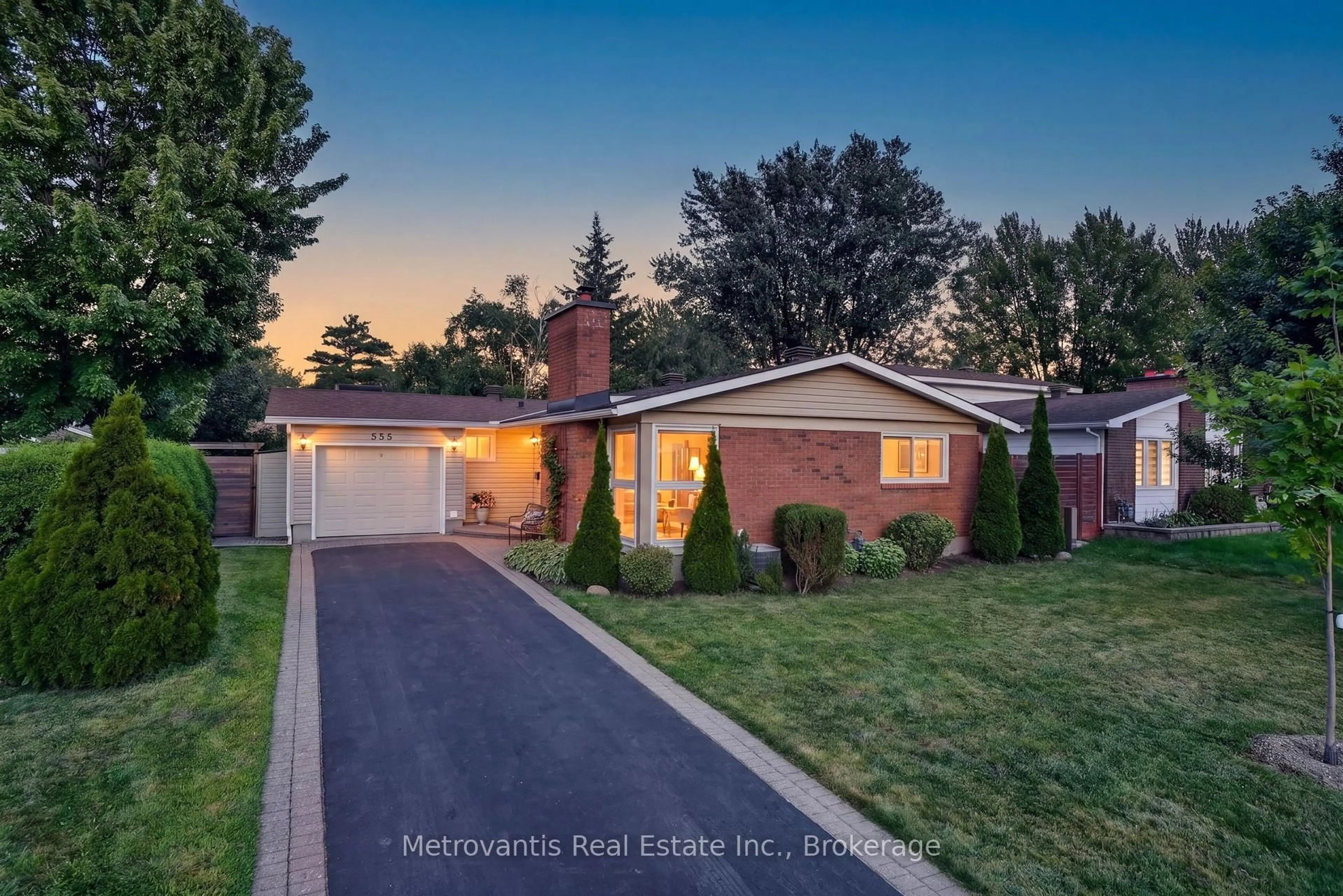 Home with brick exterior material, street for 555 Buchanan Cres, Ottawa Ontario K1J 7V2