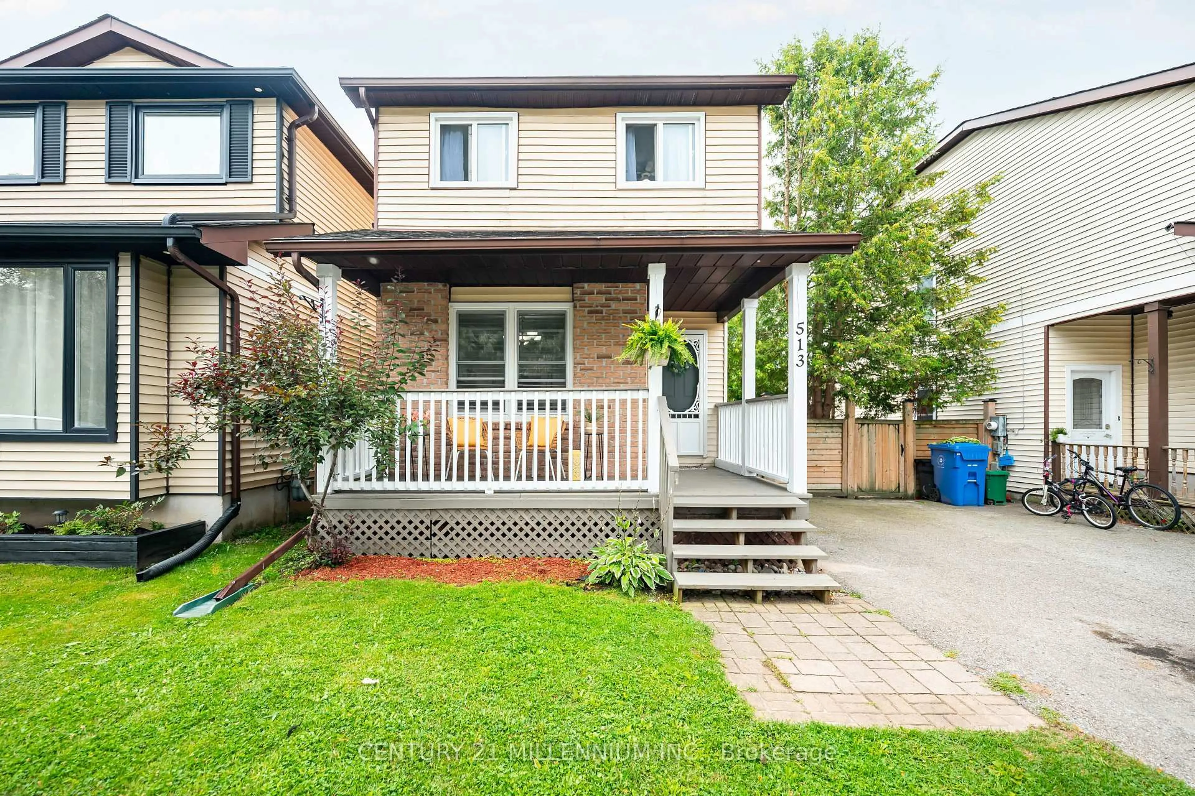 Home with brick exterior material, street for 513 Pineview Gdns, Shelburne Ontario L0N 1S2