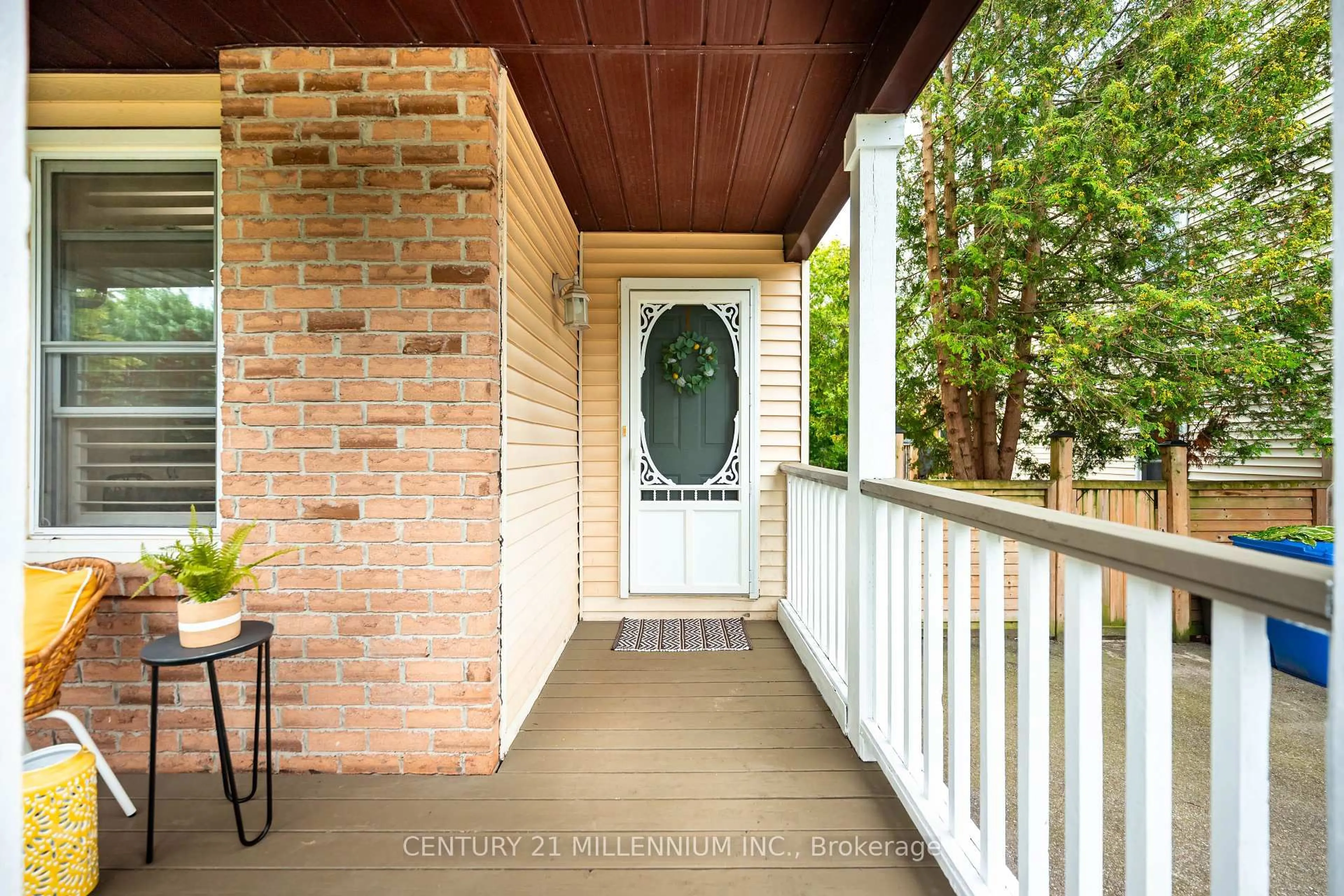 Indoor entryway for 513 Pineview Gdns, Shelburne Ontario L0N 1S2