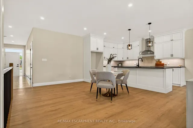 108 St. Michael's St, Norfolk 5