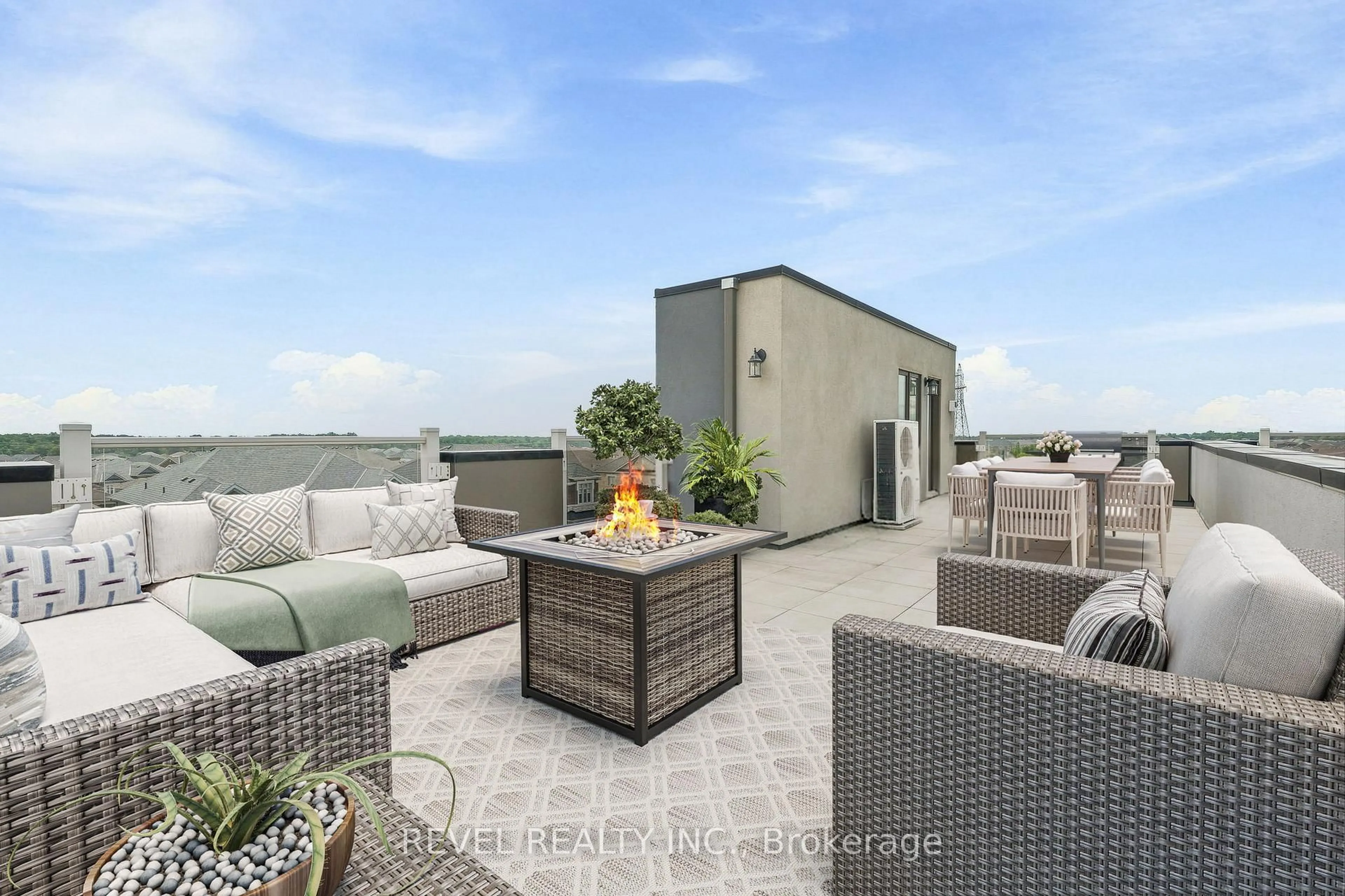 Patio, unknown for 261 Skinner Rd #23, Hamilton Ontario L8B 1W6