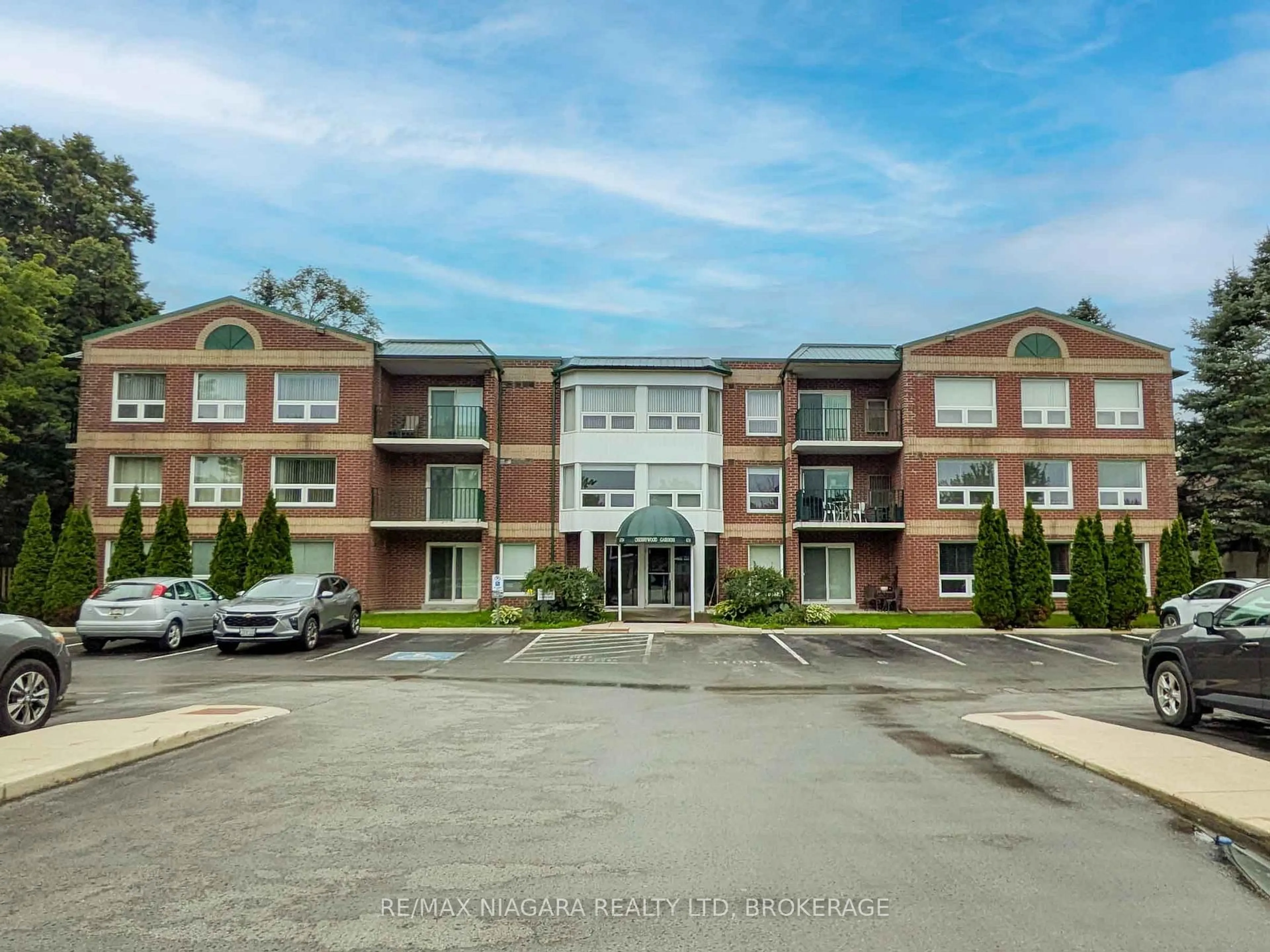 Unknown for 6704 Thorold Stone Rd #203, Niagara Falls Ontario L2J 1B3