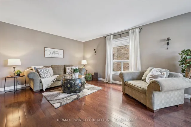 7 Hearthbridge St, Kitchener 5