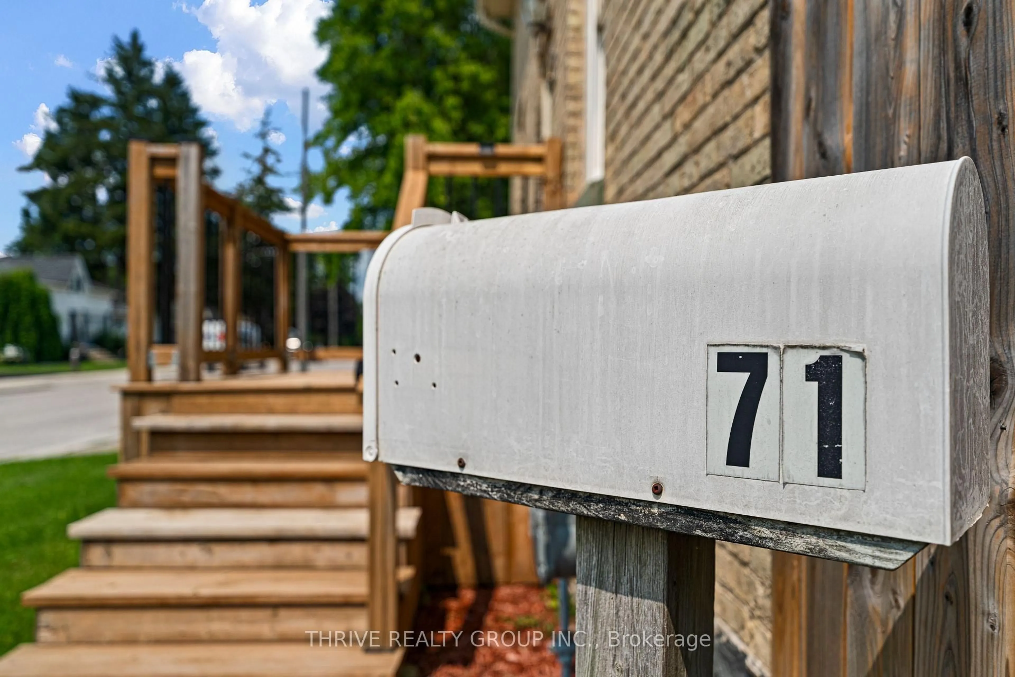 Unknown for 71 Brock St, Bluewater Ontario N0M 1X0