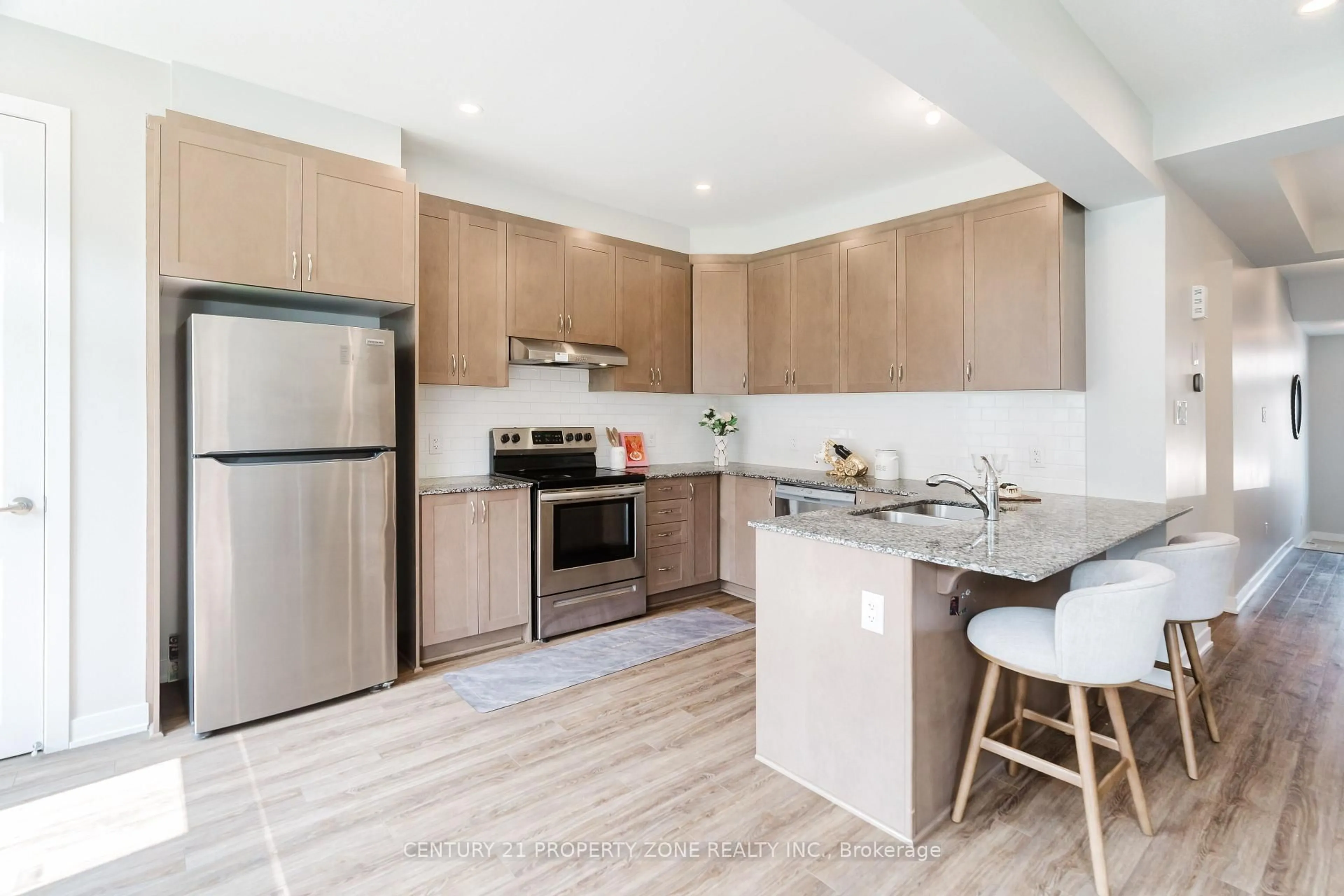 Open concept kitchen, unknown for 1060 Curraglass Walk, Stittsville Ontario K2S 2A4