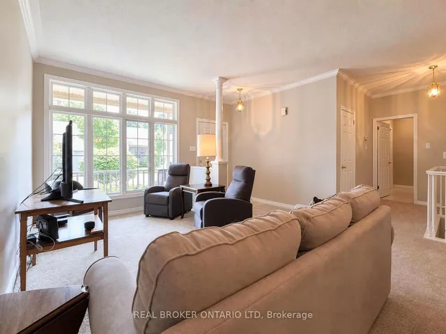 7 Cadeau Terr #9, London South 5