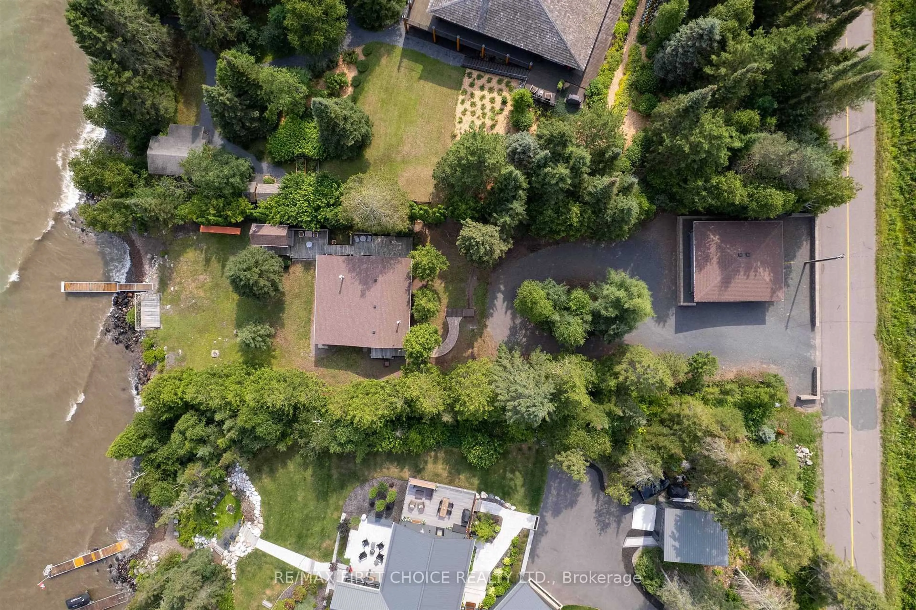 A pic from outside/outdoor area/front of a property/back of a property/a pic from drone, unknown for 2503 Scott Dr, Shuniah Ontario P7A 0Y7