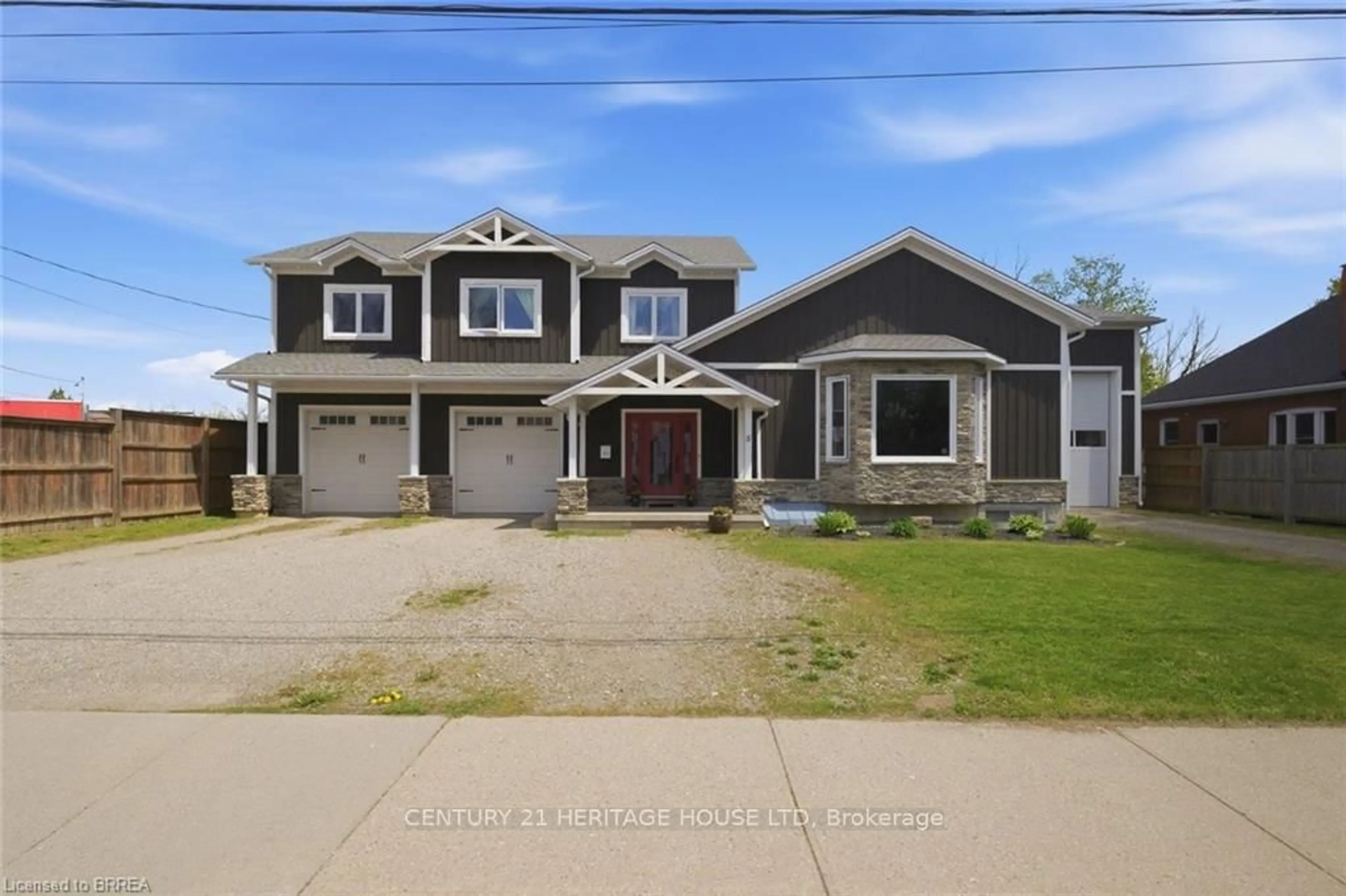 Home with vinyl exterior material, street for 5 Echo Villa Ave, Brantford Ontario N3S 6X8