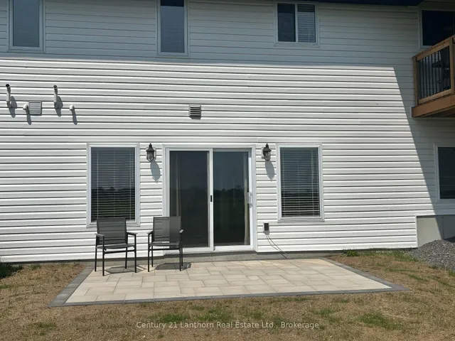 1232 County Road 7, Prince Edward County 3