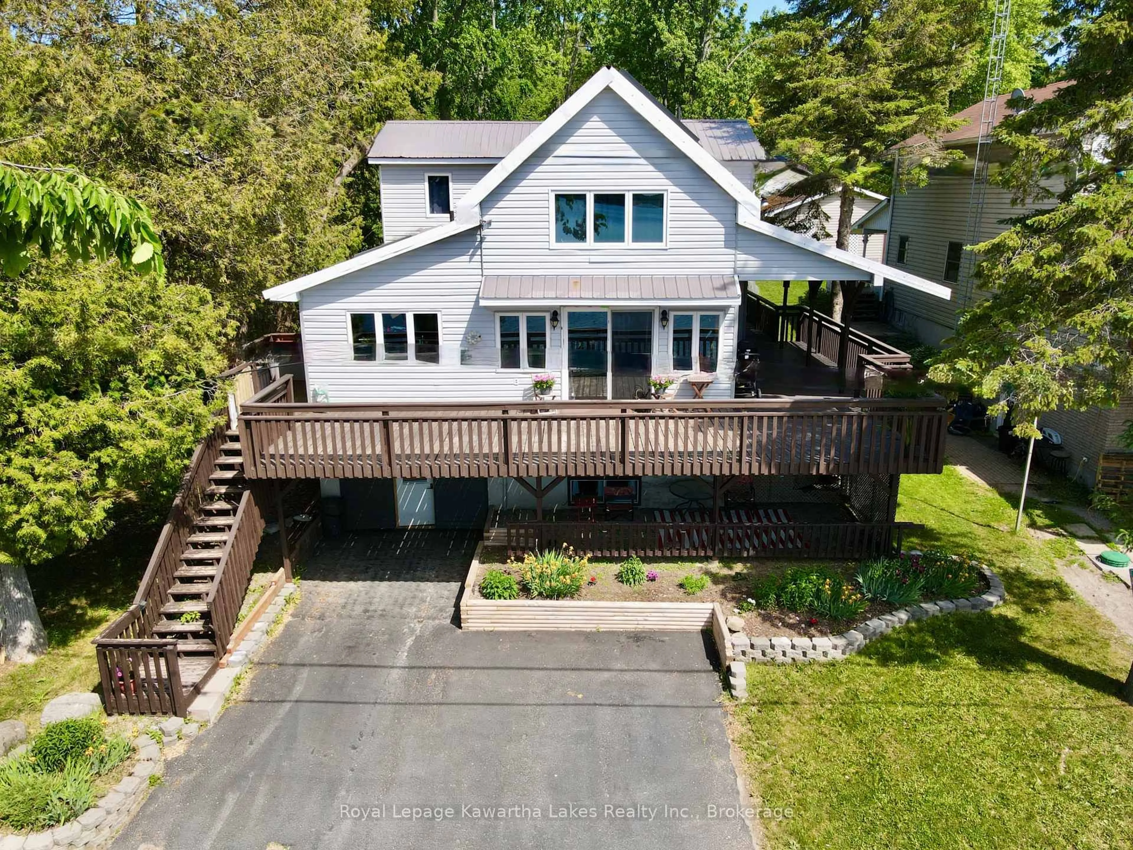 A pic from outside/outdoor area/front of a property/back of a property/a pic from drone, unknown for 67 Hazel St, Kawartha Lakes Ontario K0M 1L0