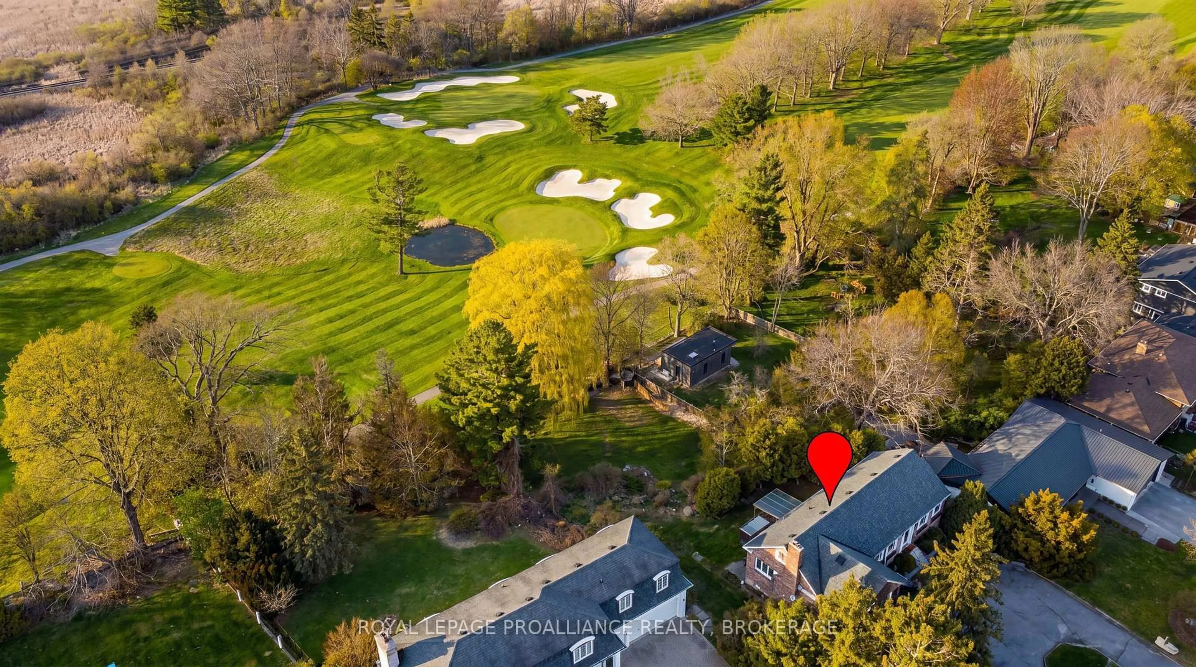 A pic from outside/outdoor area/front of a property/back of a property/a pic from drone, street for 209 Fairway Hill Cres, Kingston Ontario K7M 2B5