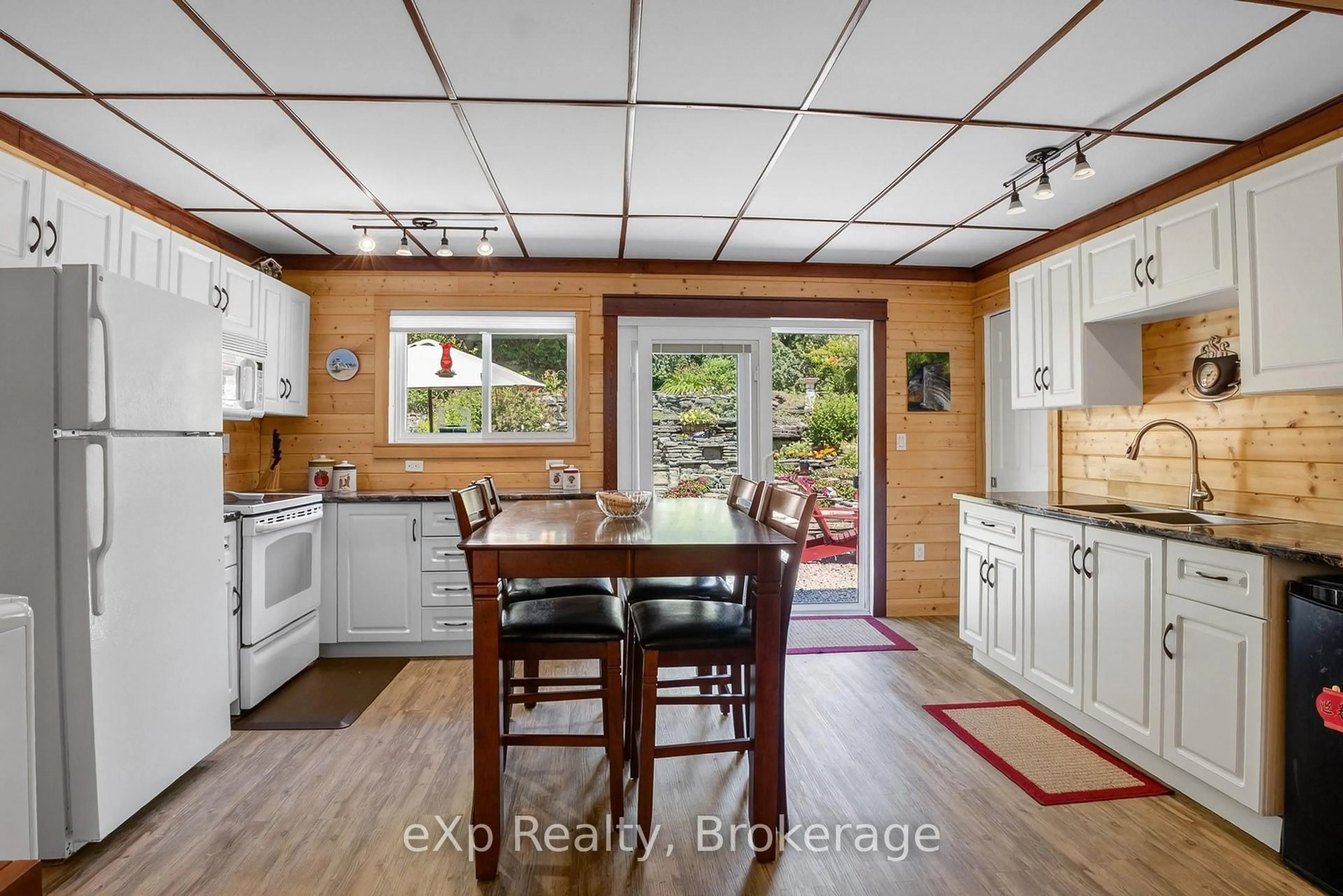 Open concept kitchen, unknown for 284 Leask Bay Shores Manitowaning Lane, Assiginack Ontario P0P 1N0
