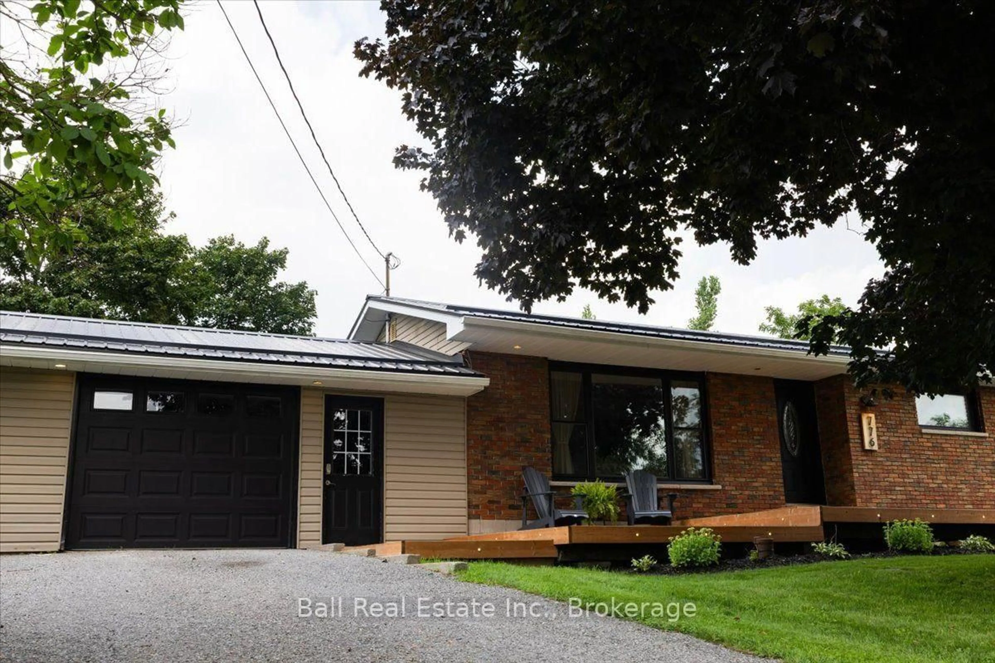 Home with brick exterior material, street for 776 Donoghue Cres, Selwyn Ontario K0L 1T0