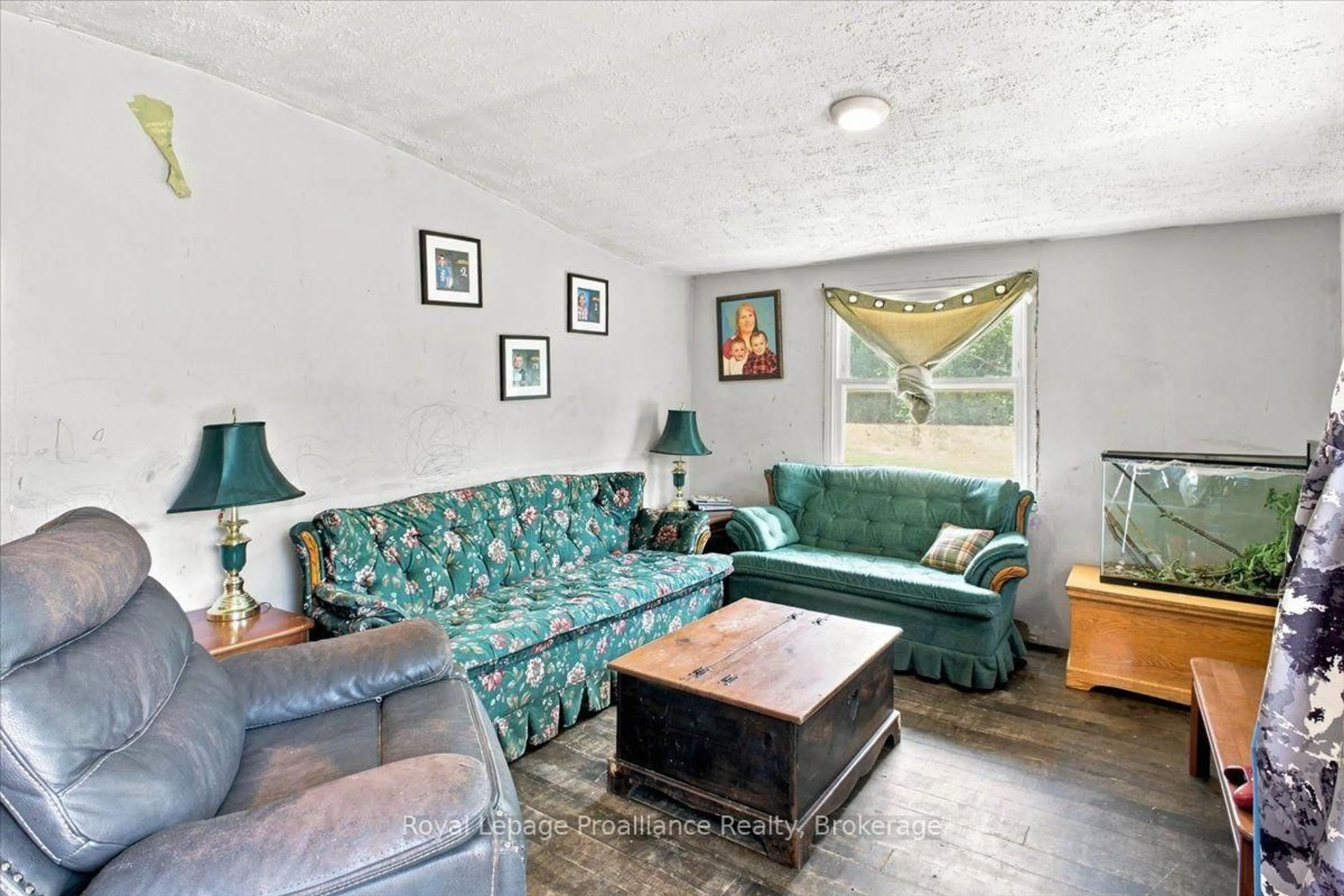 Living room with furniture, unknown for 27 Hartin Rd, Addington Highlands Ontario K0H 2G0