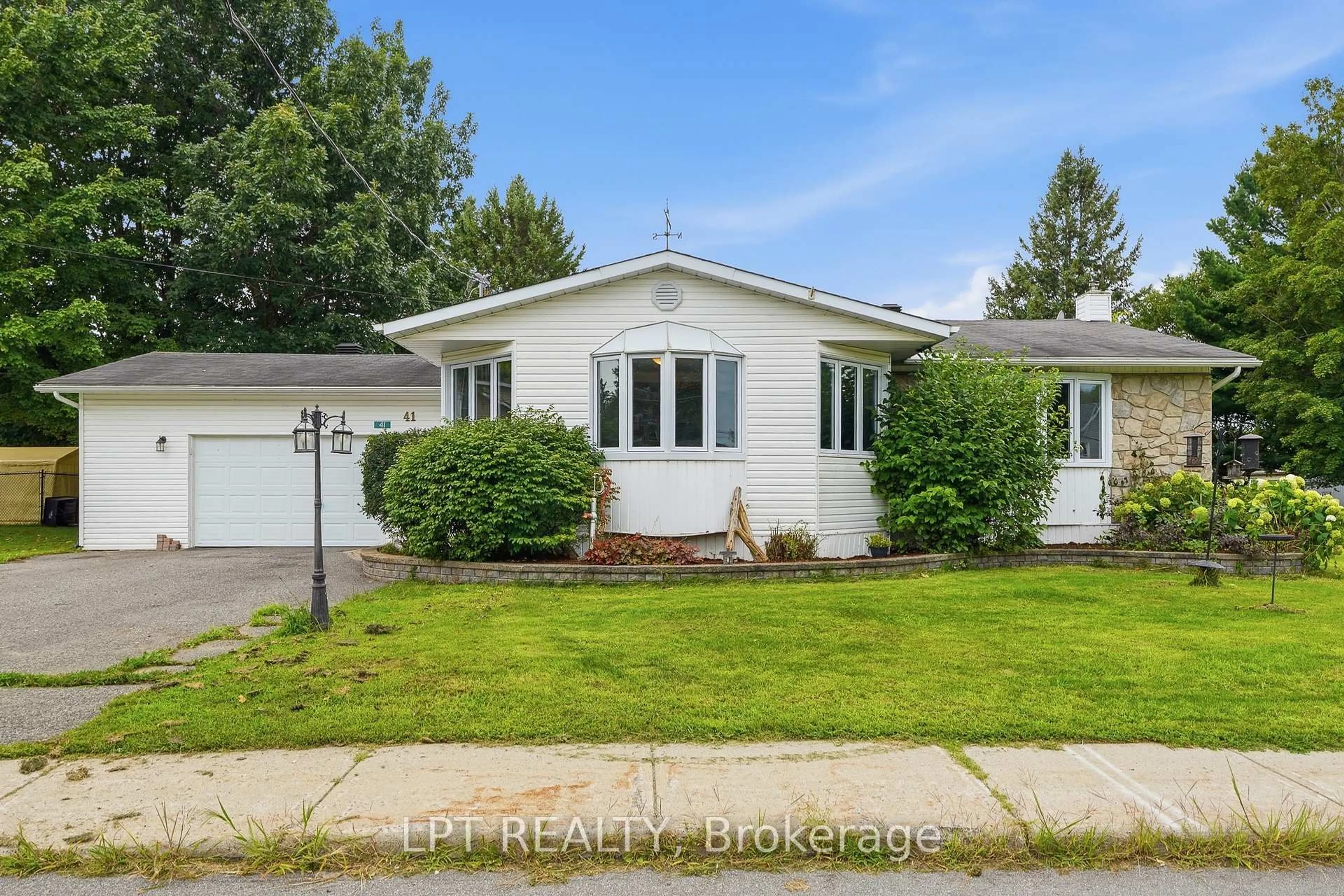 Home with vinyl exterior material, street for 41 St Polycarp St, North Stormont Ontario K0C 1W0