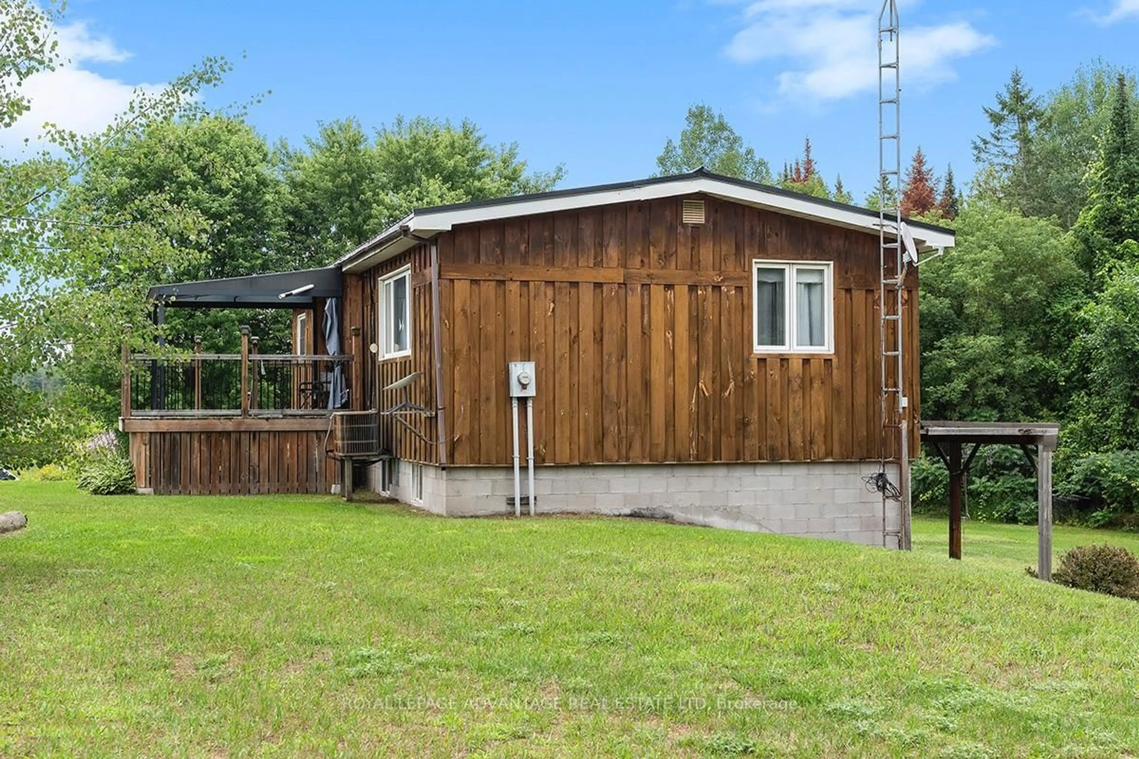 Shed for 4865 Wolf Grove Rd, Lanark Ontario K0G 1K0