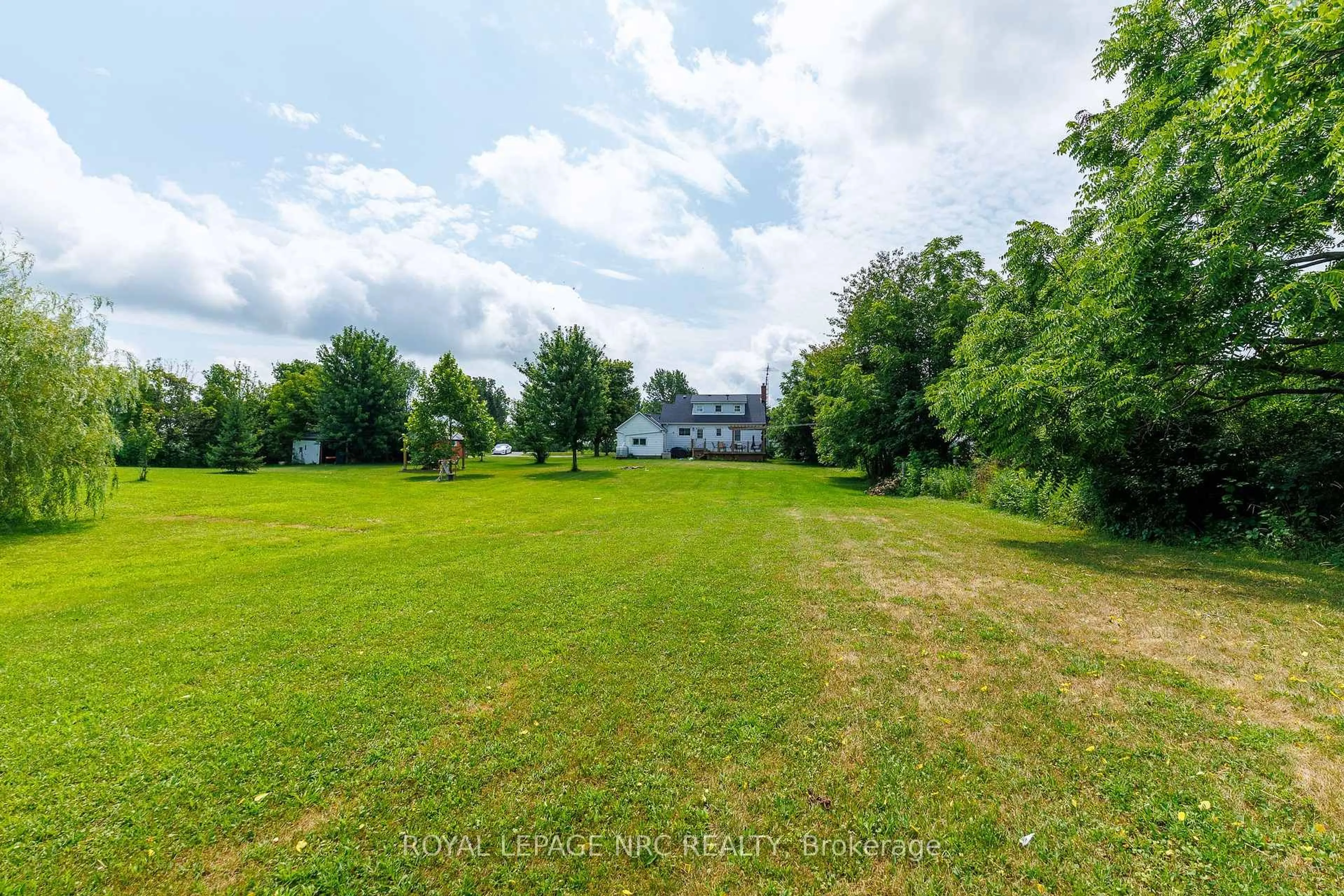 A pic from outside/outdoor area/front of a property/back of a property/a pic from drone, water/lake/river/ocean view for 42846 3 Highway, Wainfleet Ontario L0S 1V0