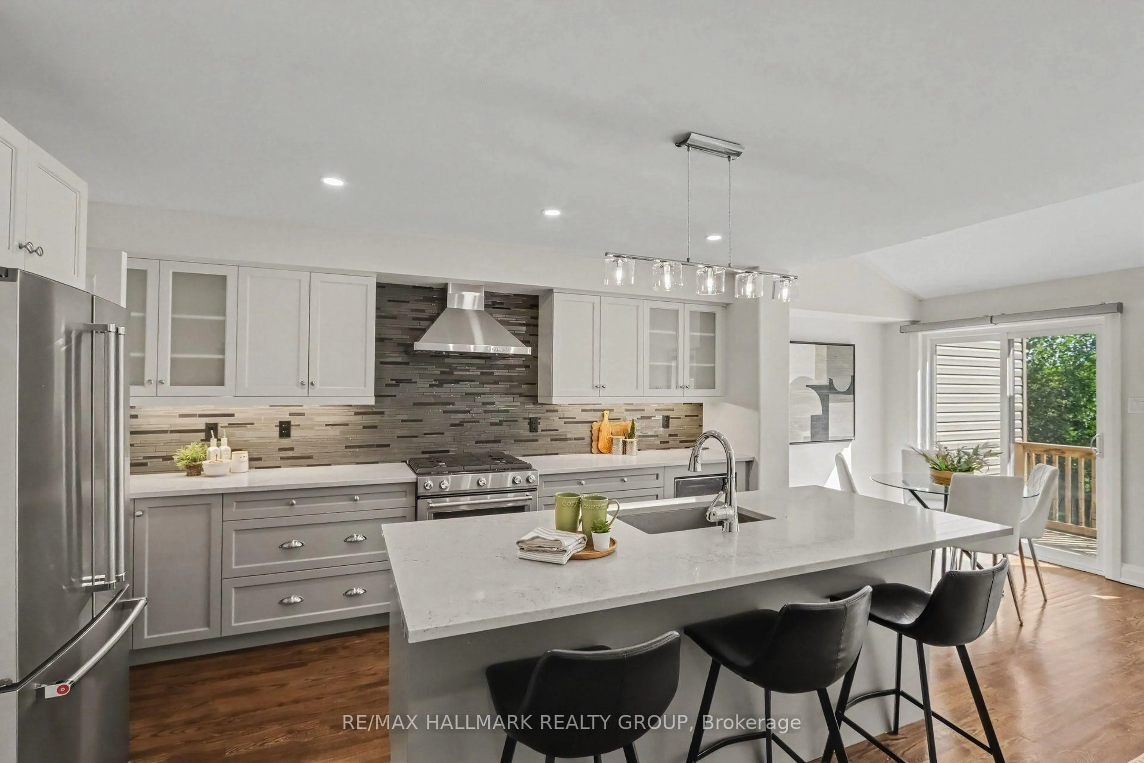 Contemporary kitchen, ceramic/tile floor for 52 Porter St, Stittsville Ontario K2S 2L9