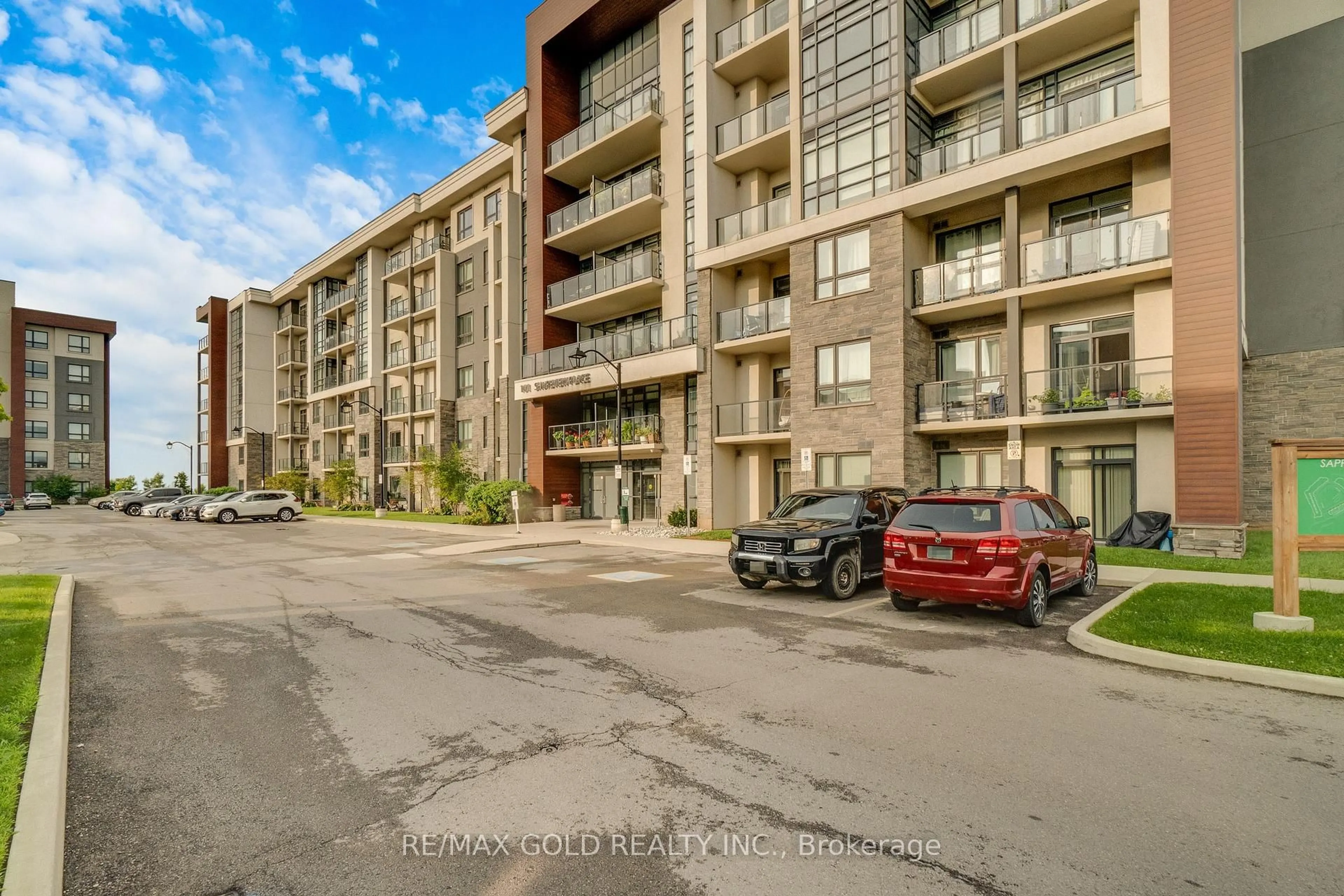 A pic from outside/outdoor area/front of a property/back of a property/a pic from drone, street for 101 Shoreview Pl #502, Hamilton Ontario L8E 0K2