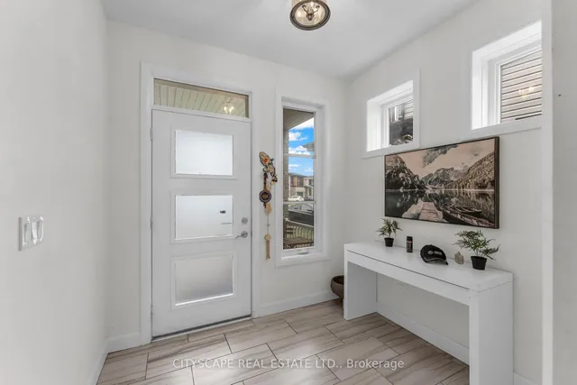 3 Erie Crt, Loyalist 3